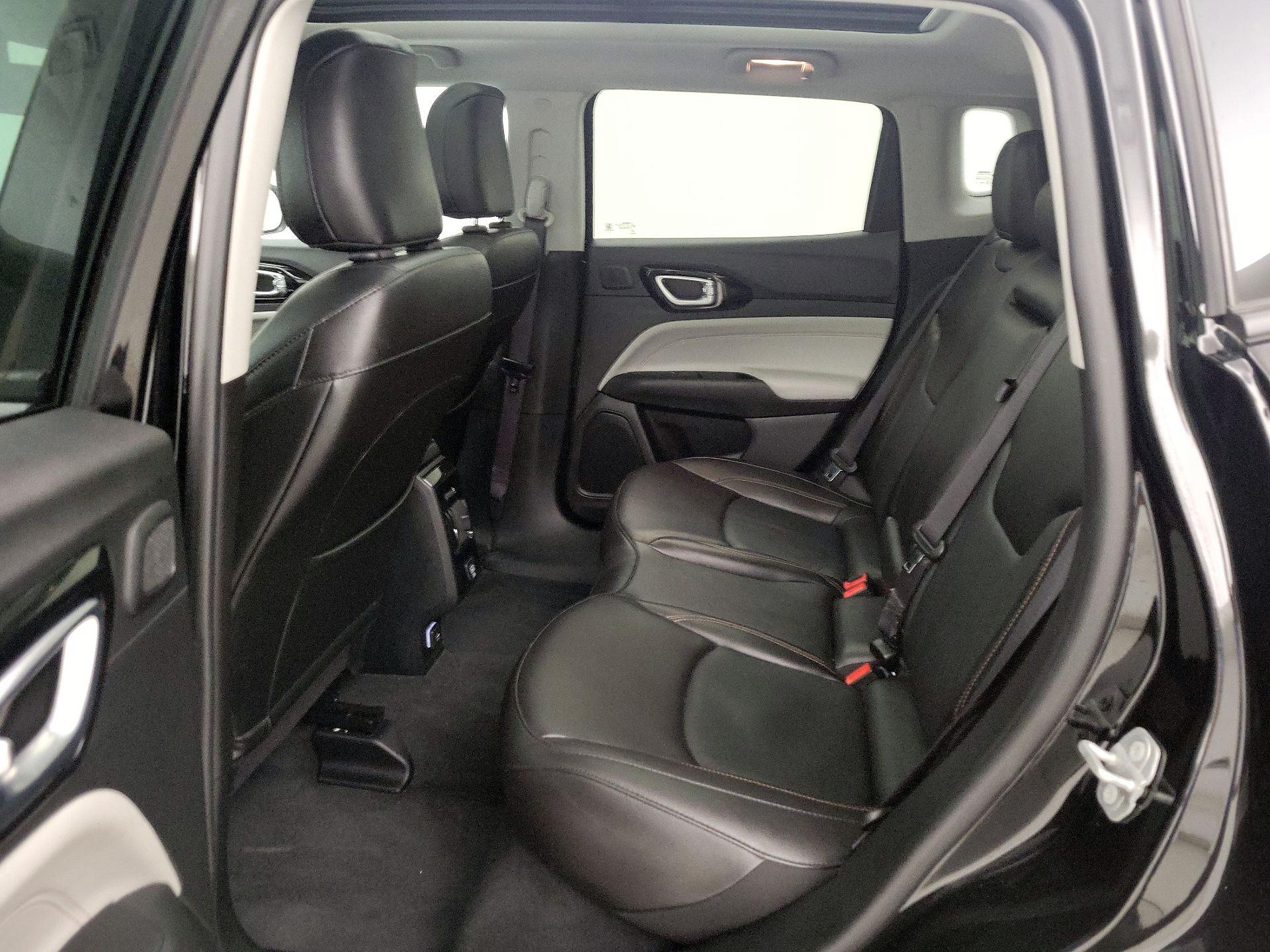 Thumbnail: 2022 Jeep Compass - 20