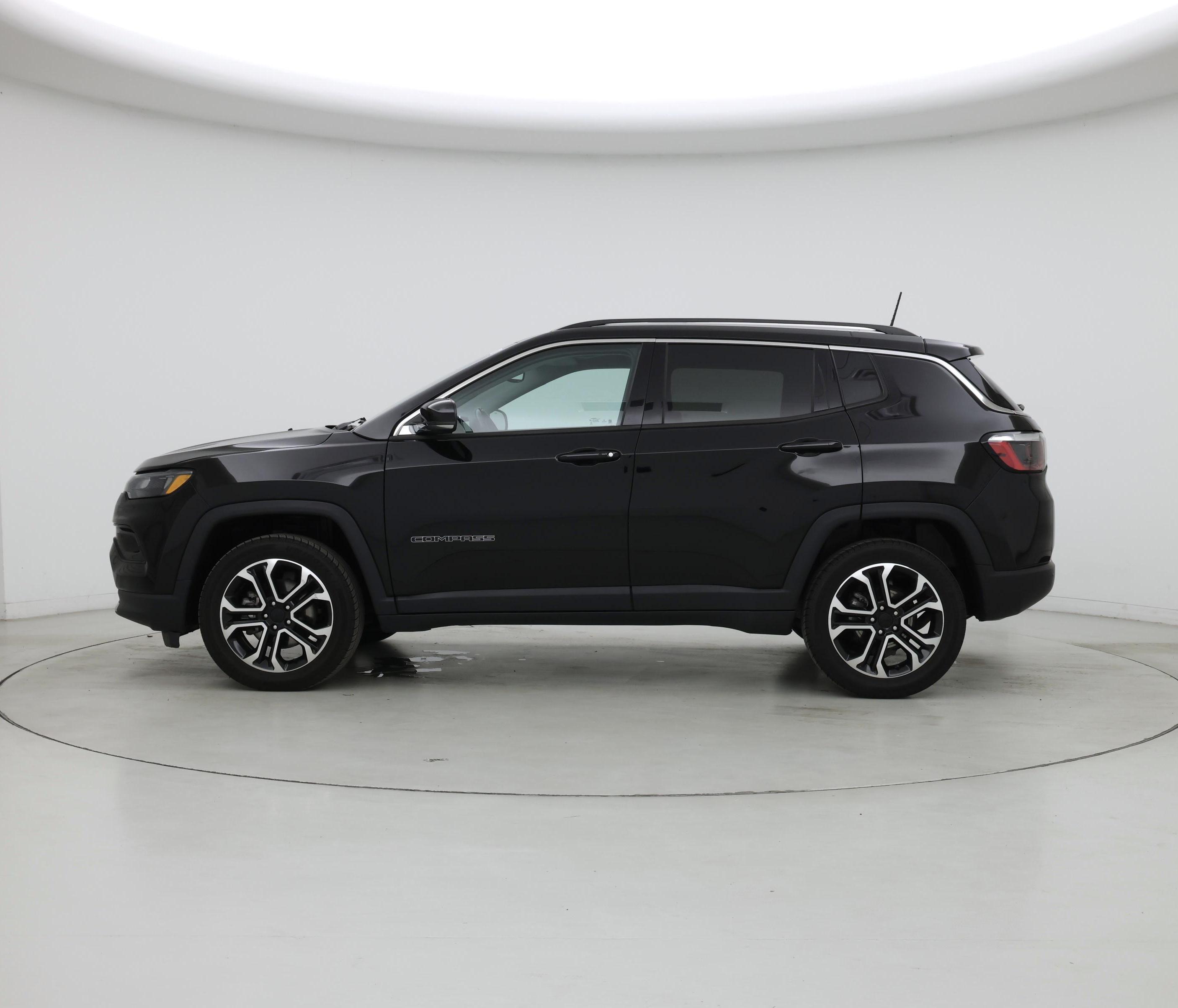 Thumbnail: 2022 Jeep Compass - 3
