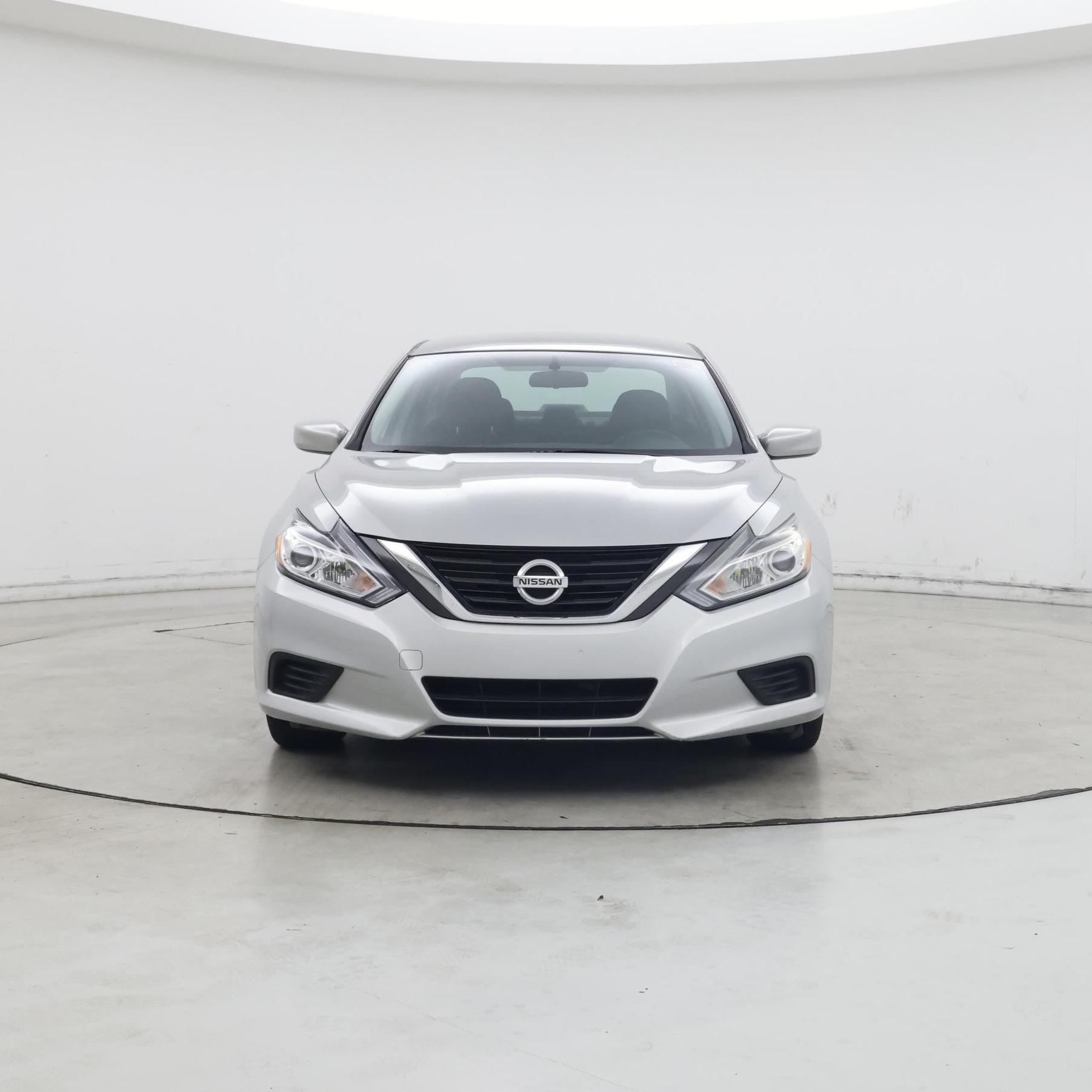 Thumbnail: 2016 Nissan Altima - 5