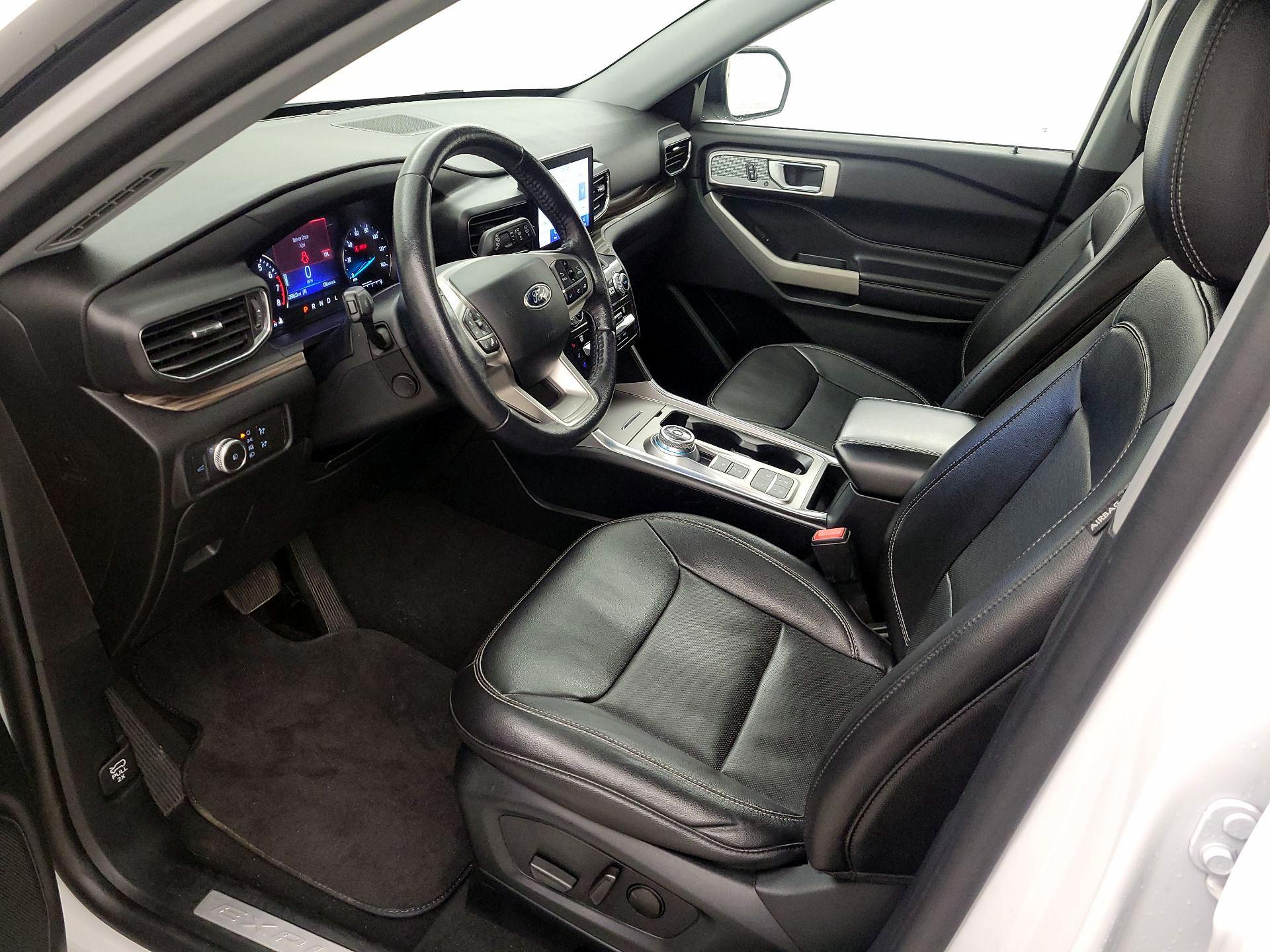 Thumbnail: 2021 Ford Explorer - 11