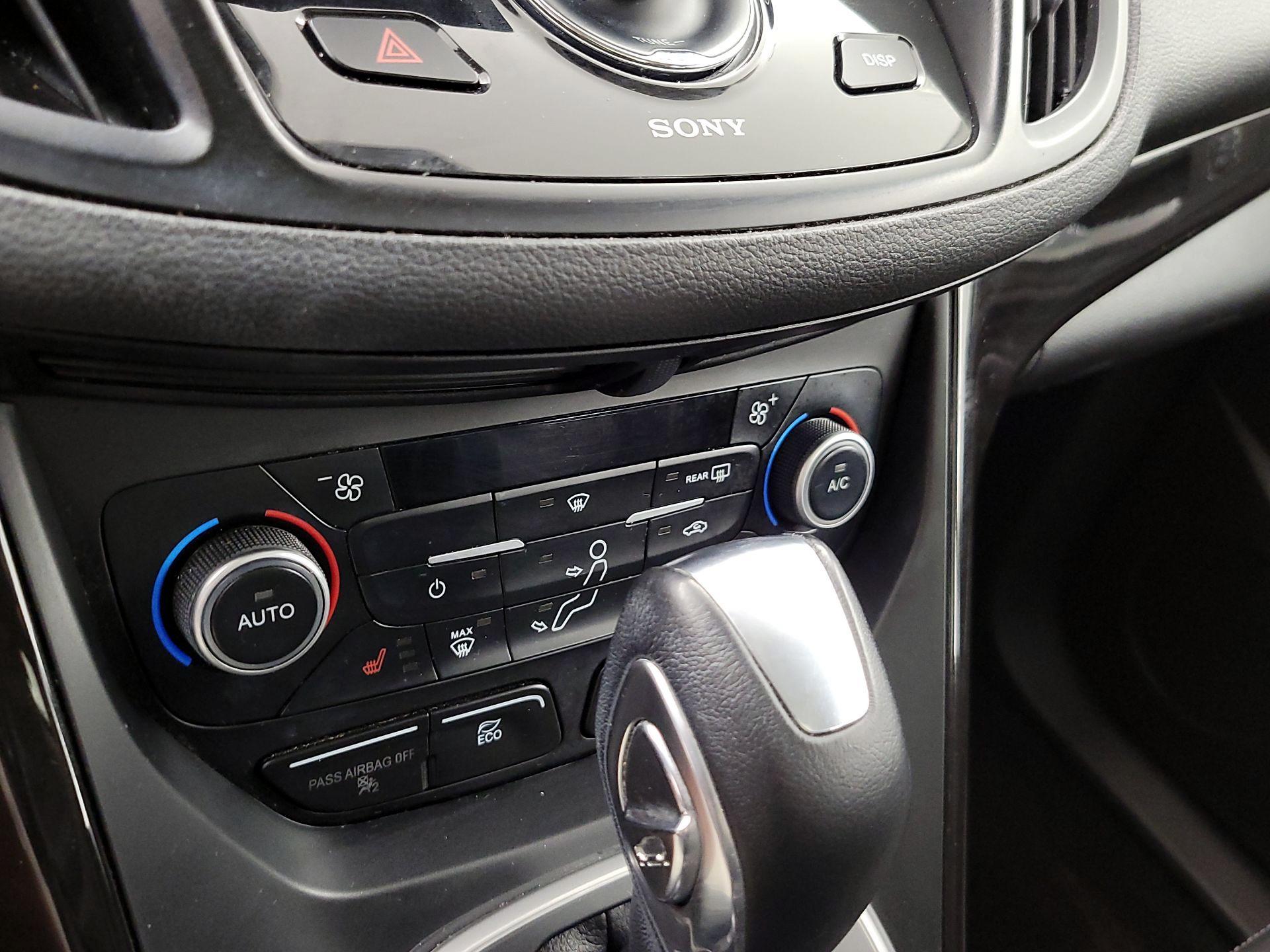 Thumbnail: 2017 Ford C-Max - 17