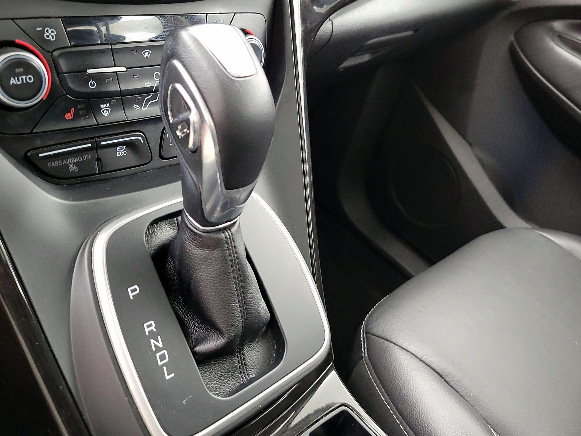 Thumbnail: 2017 Ford C-Max - 18