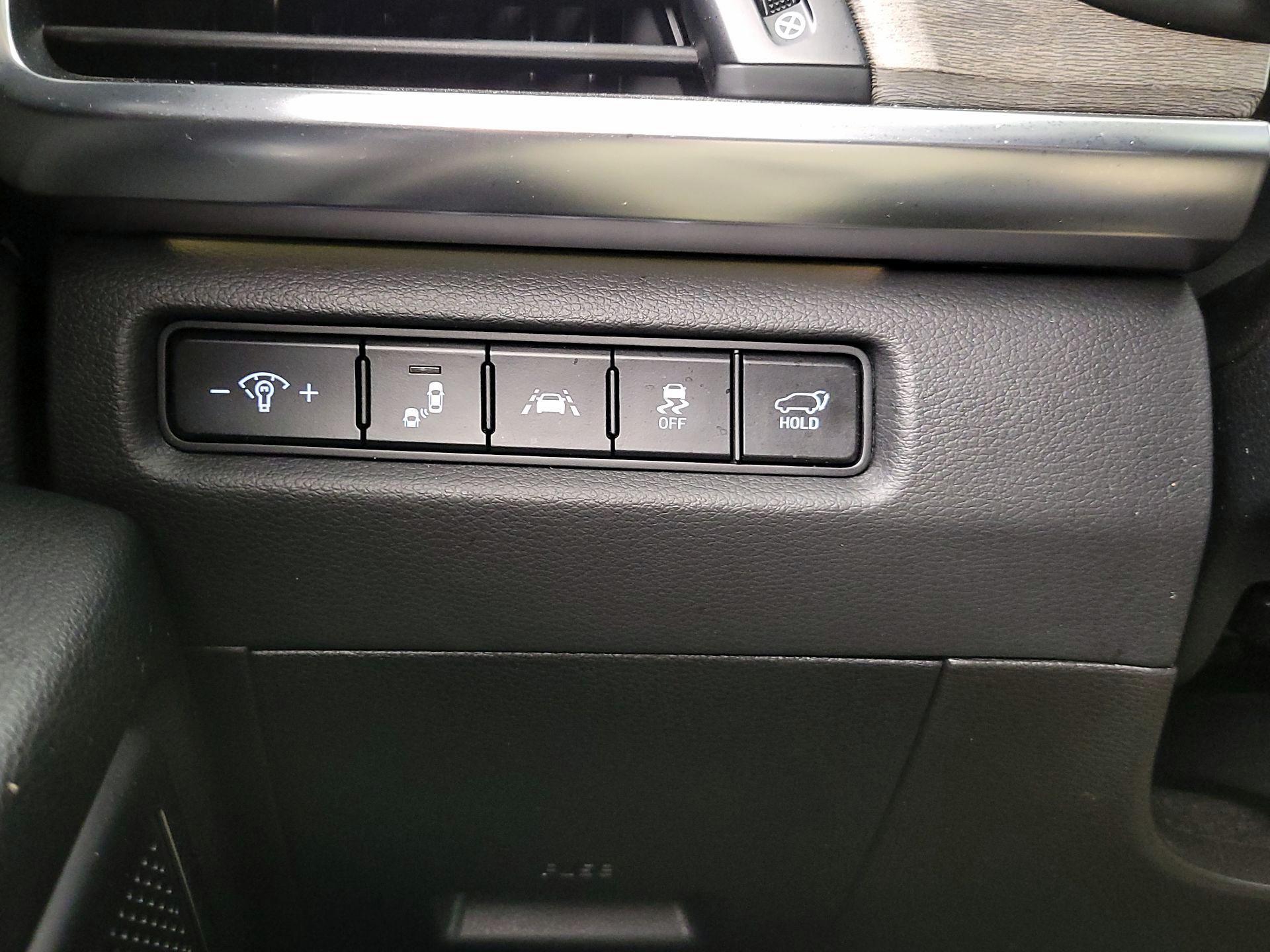 Thumbnail: 2022 Kia Telluride - 13