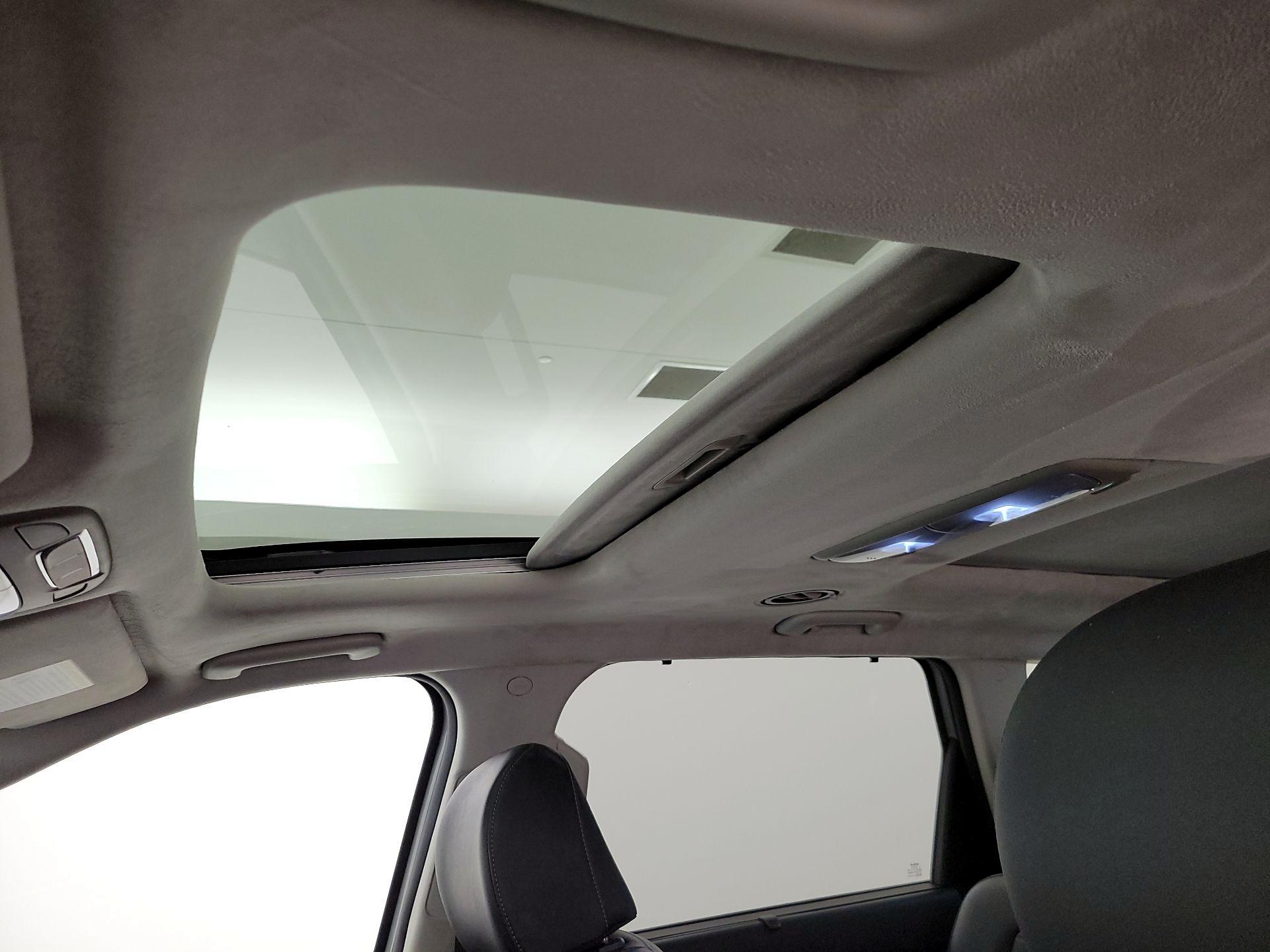 Thumbnail: 2022 Kia Telluride - 20