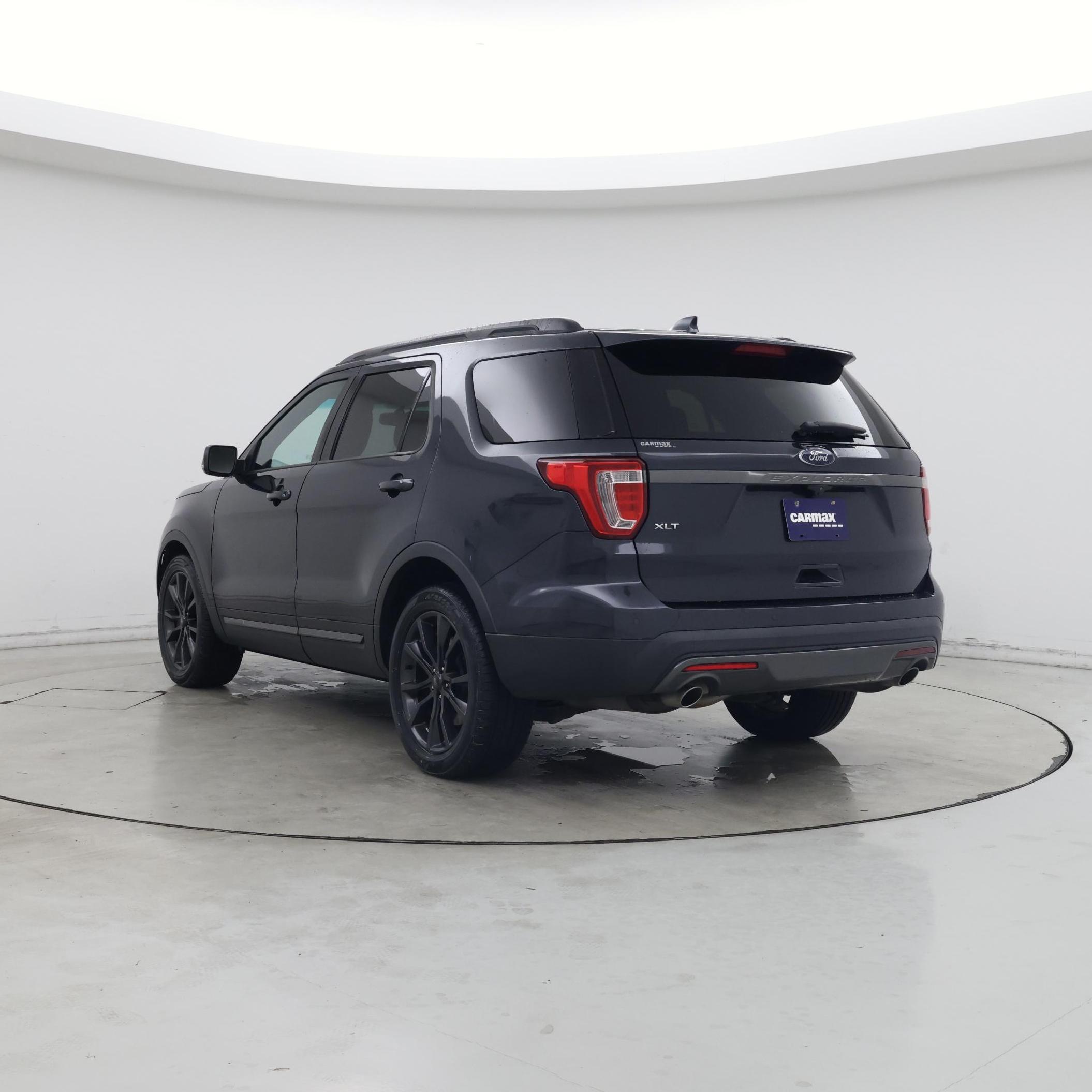 Thumbnail: 2017 Ford Explorer - 2