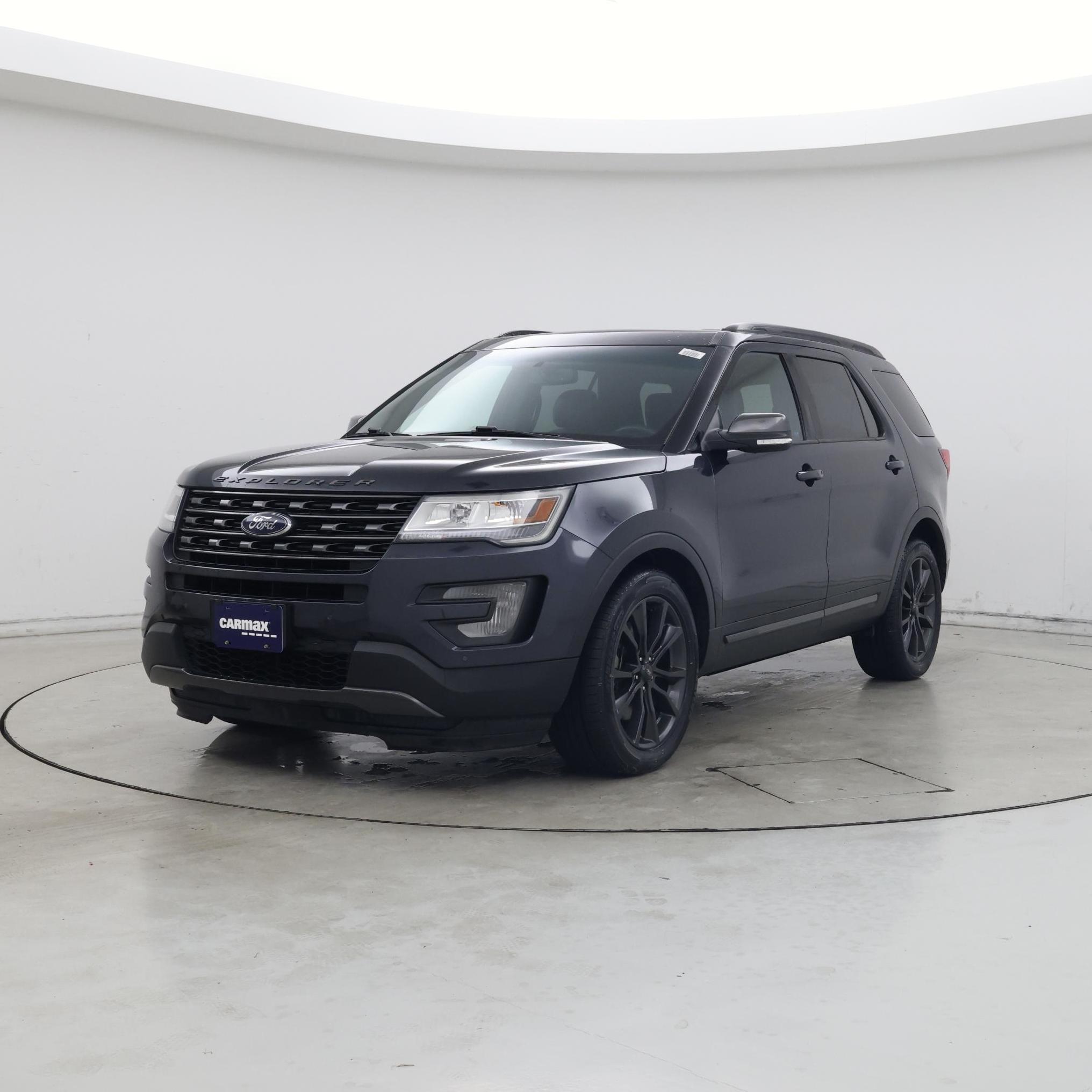 Thumbnail: 2017 Ford Explorer - 4