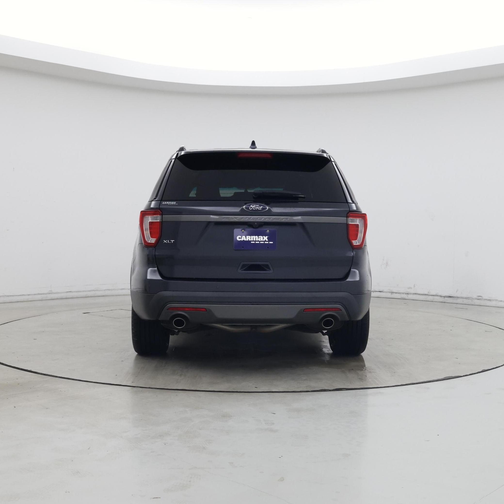 Thumbnail: 2017 Ford Explorer - 6