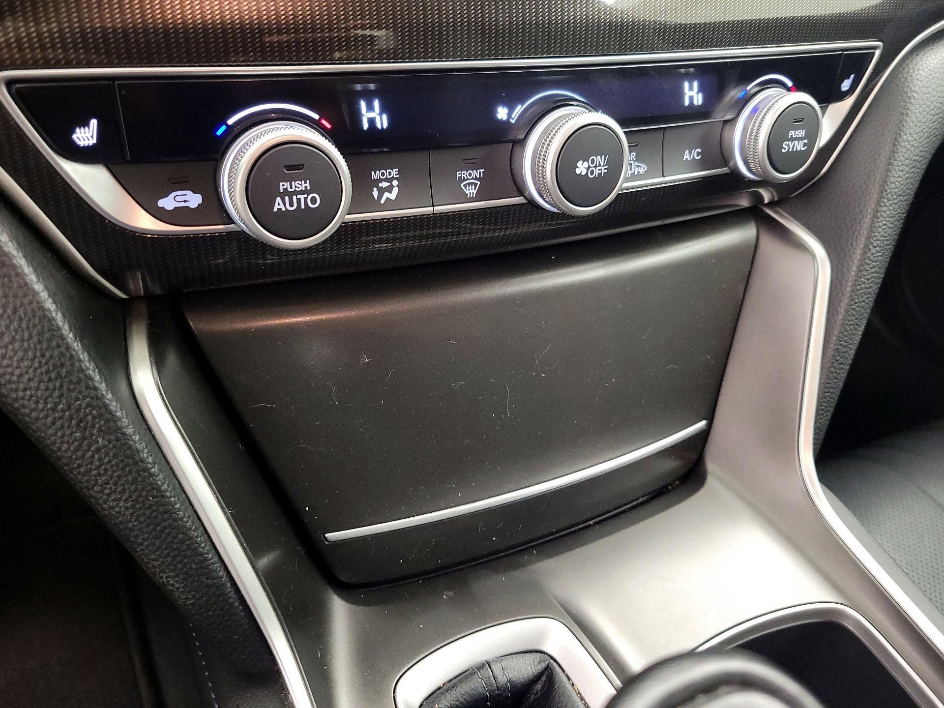 Thumbnail: 2021 Honda Accord - 16