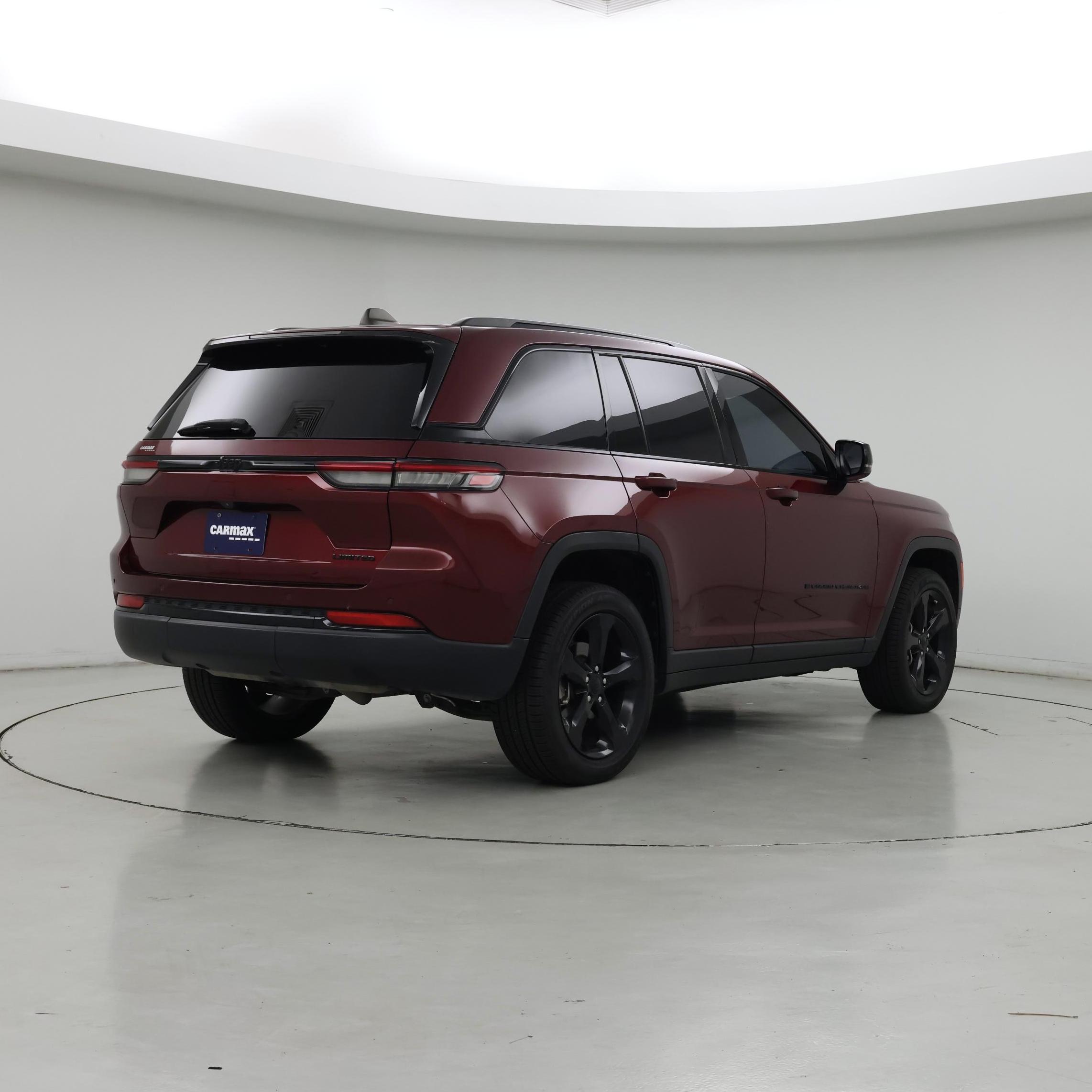 Thumbnail: 2023 Jeep Grand Cherokee - 8