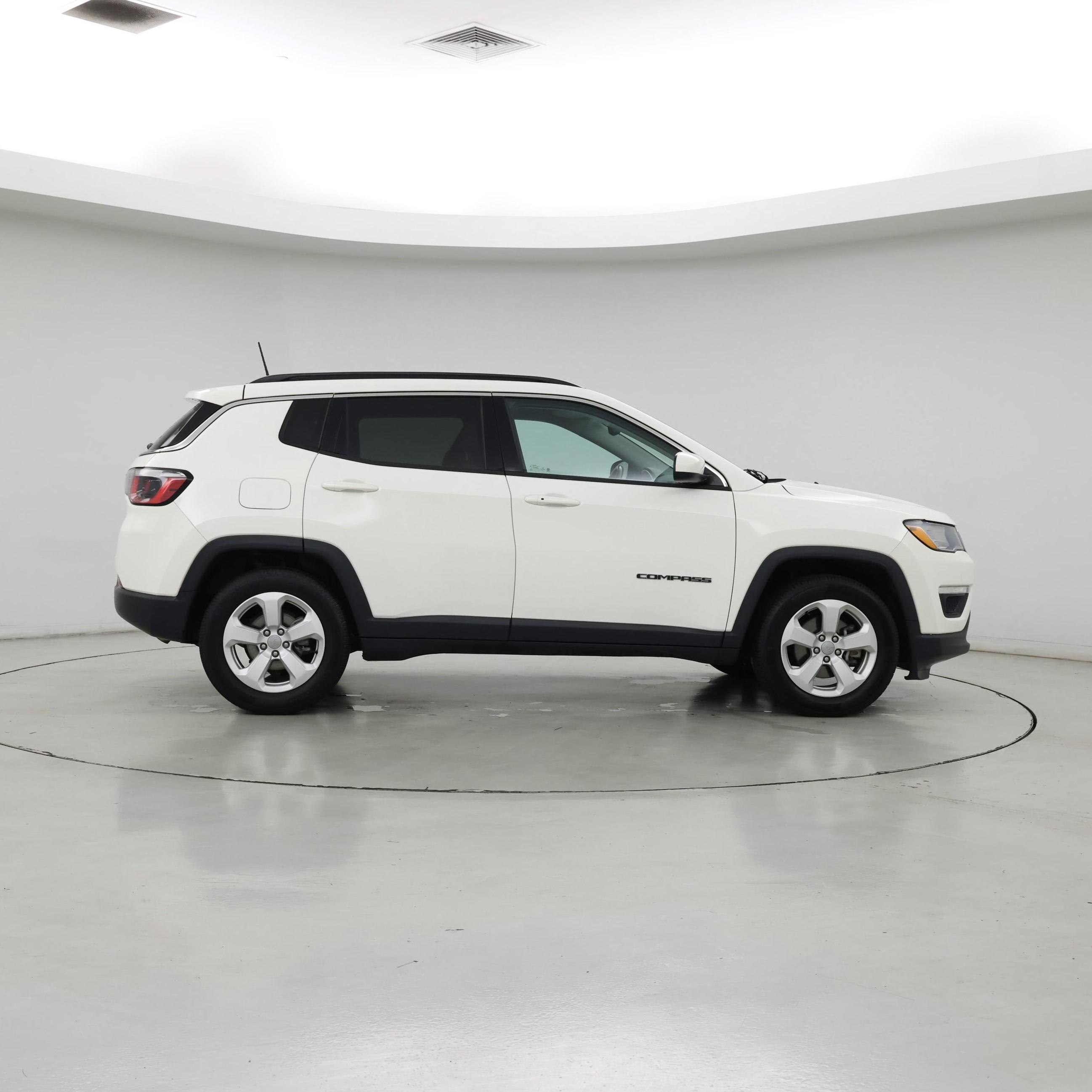 Thumbnail: 2020 Jeep Compass - 7