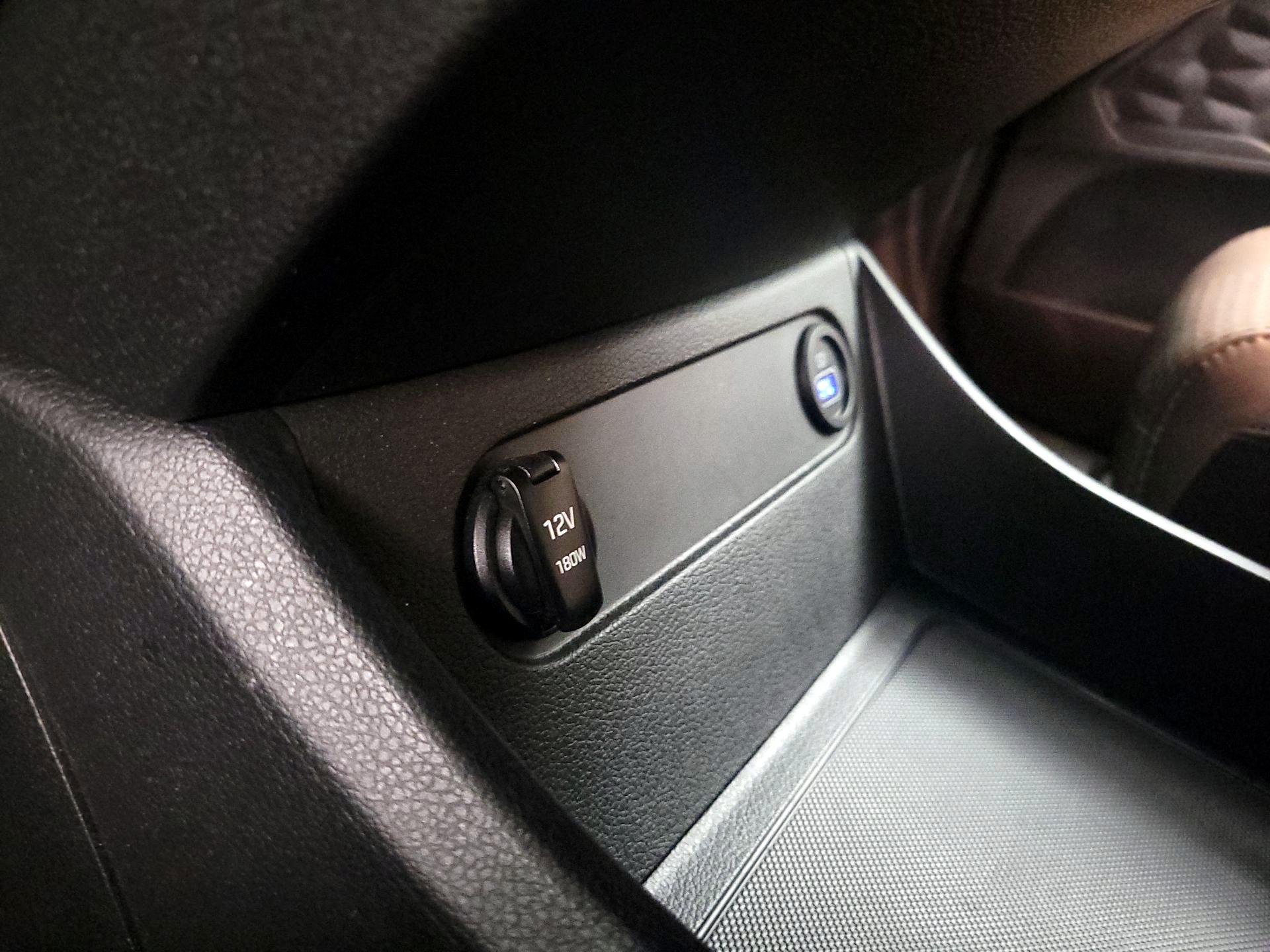 Thumbnail: 2023 Hyundai Santa Fe - 19