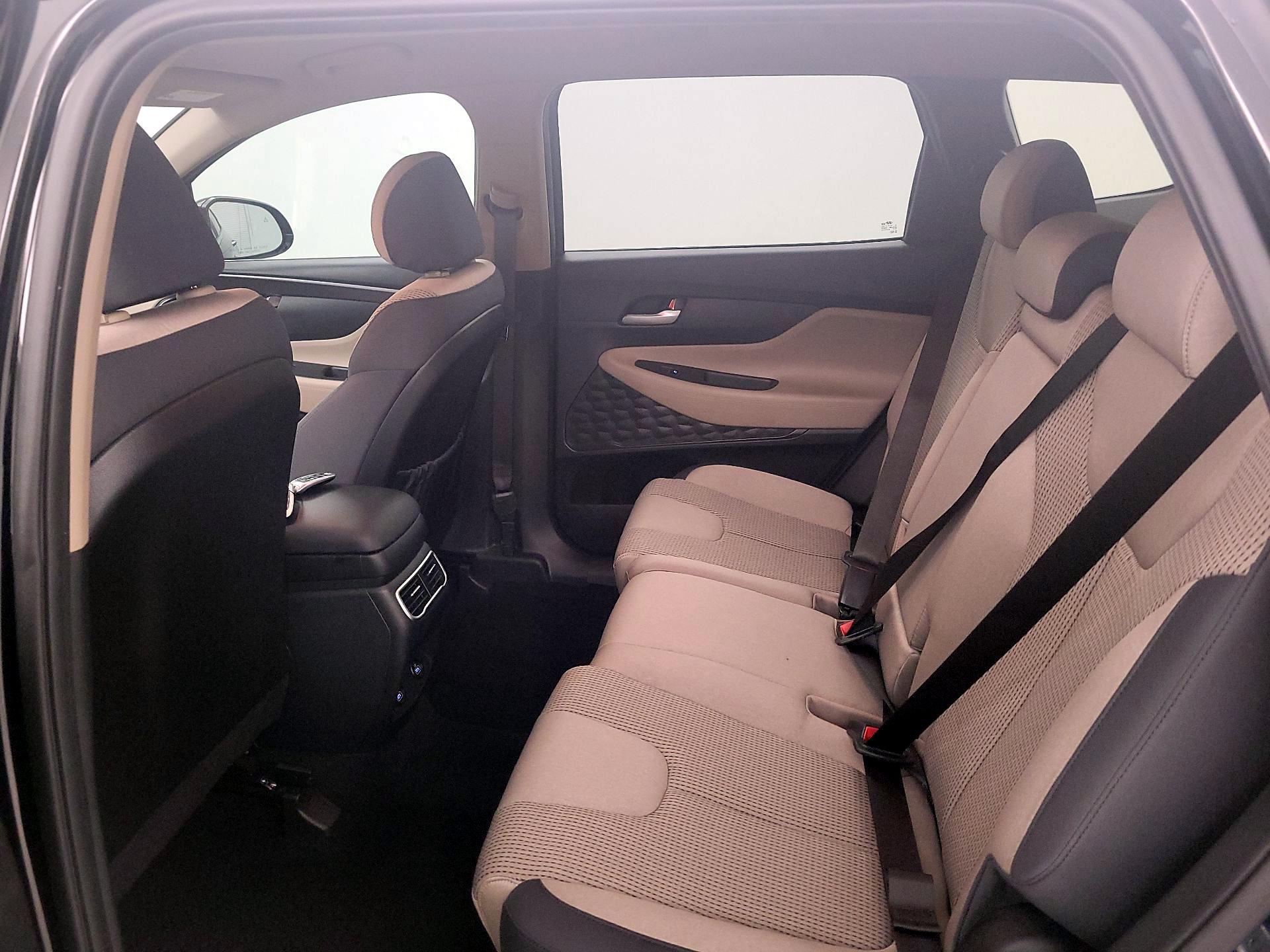 Thumbnail: 2023 Hyundai Santa Fe - 20