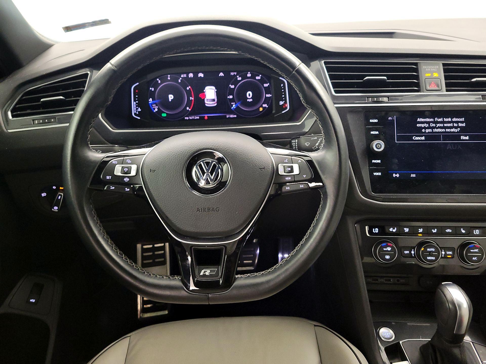 Thumbnail: 2020 Volkswagen Tiguan - 10