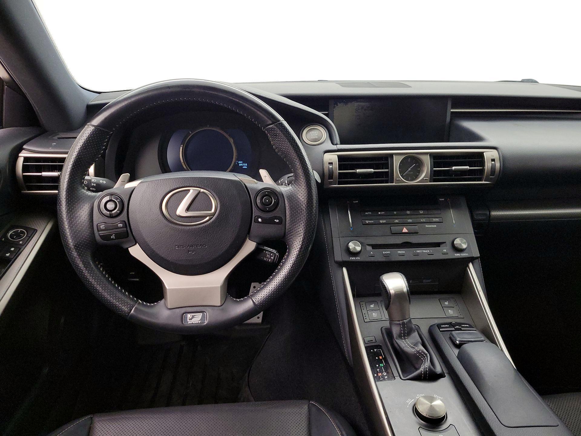 Thumbnail: 2015 Lexus IS - 10