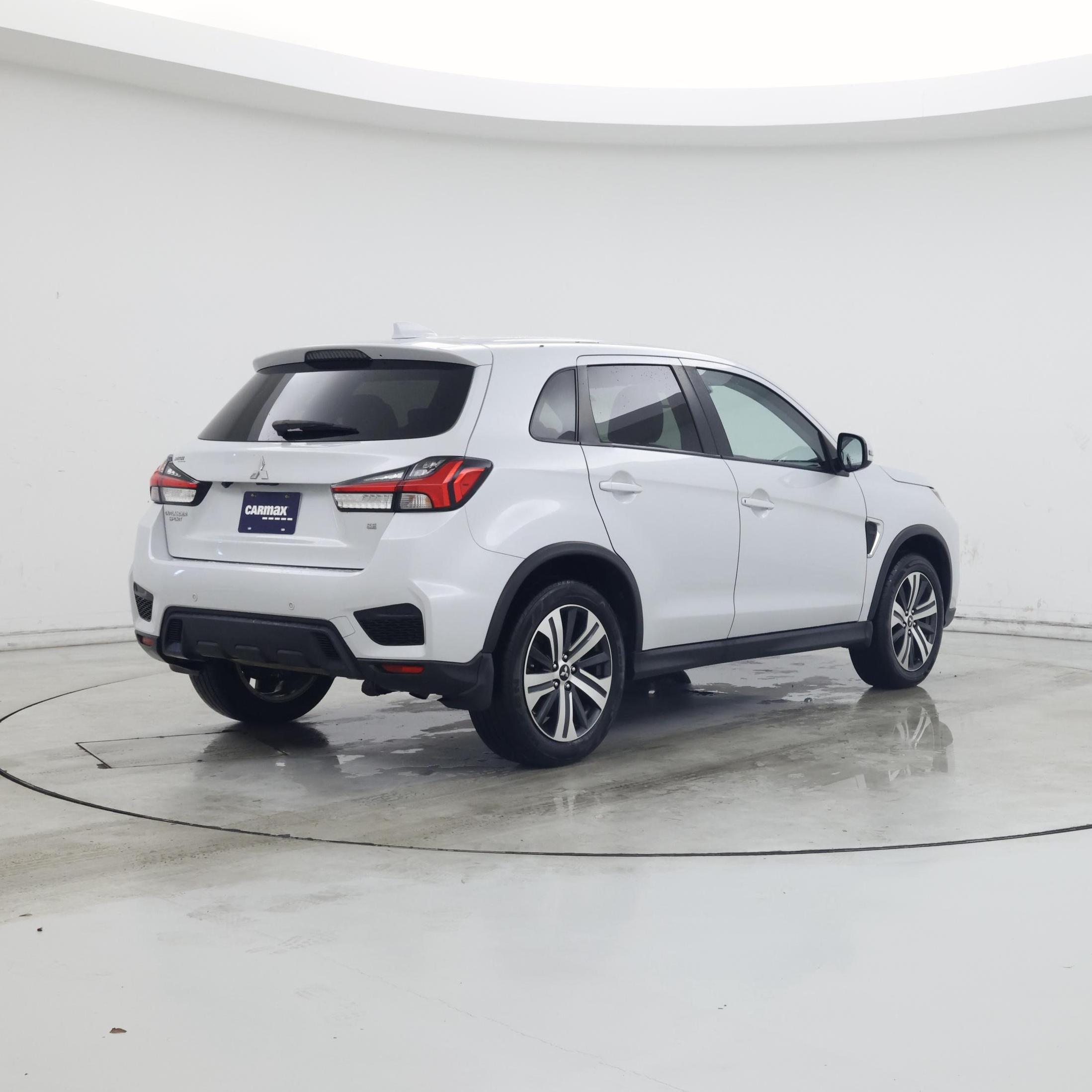 Thumbnail: 2022 Mitsubishi Outlander Sport - 8