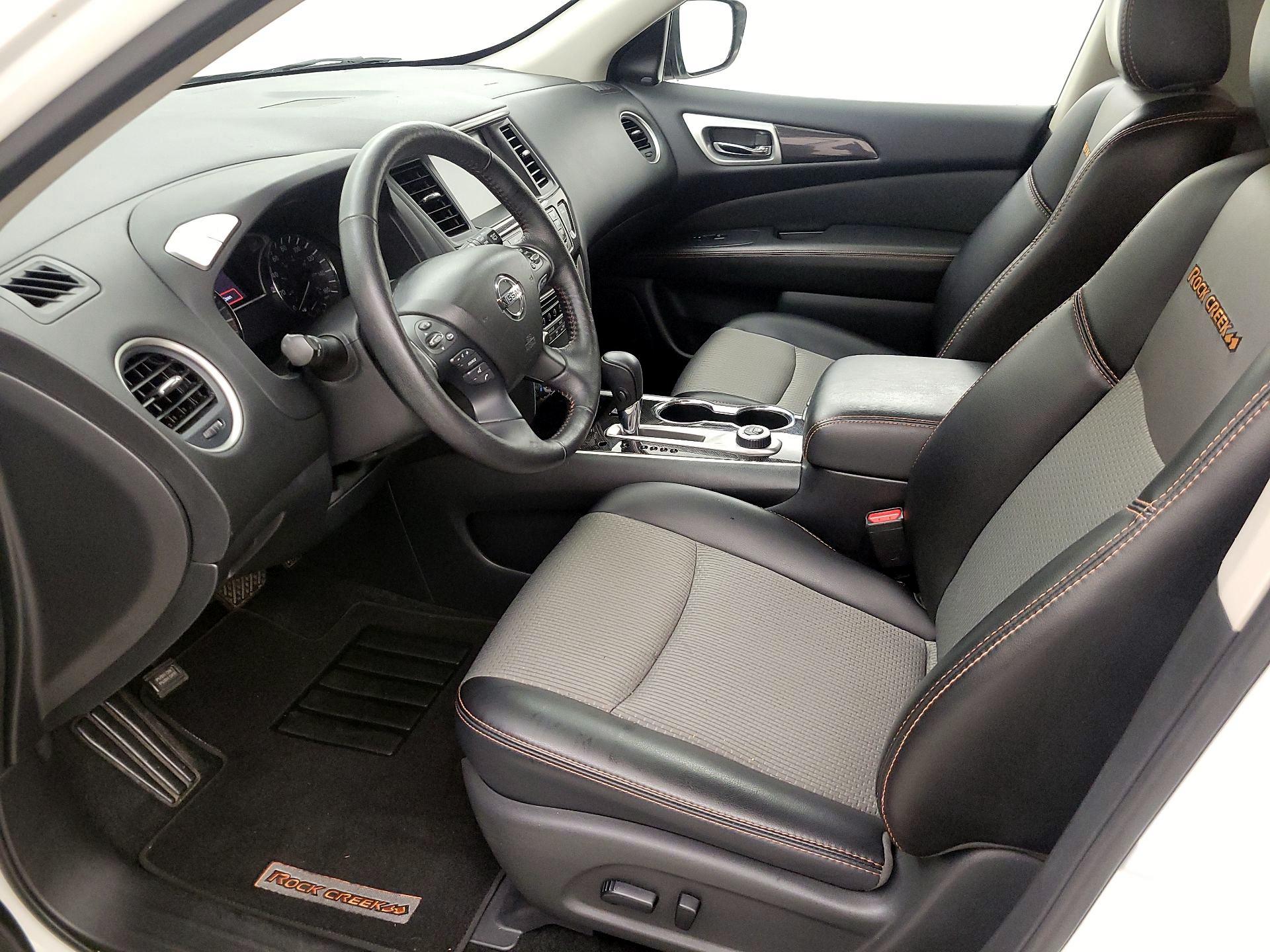 Thumbnail: 2019 Nissan Pathfinder - 11