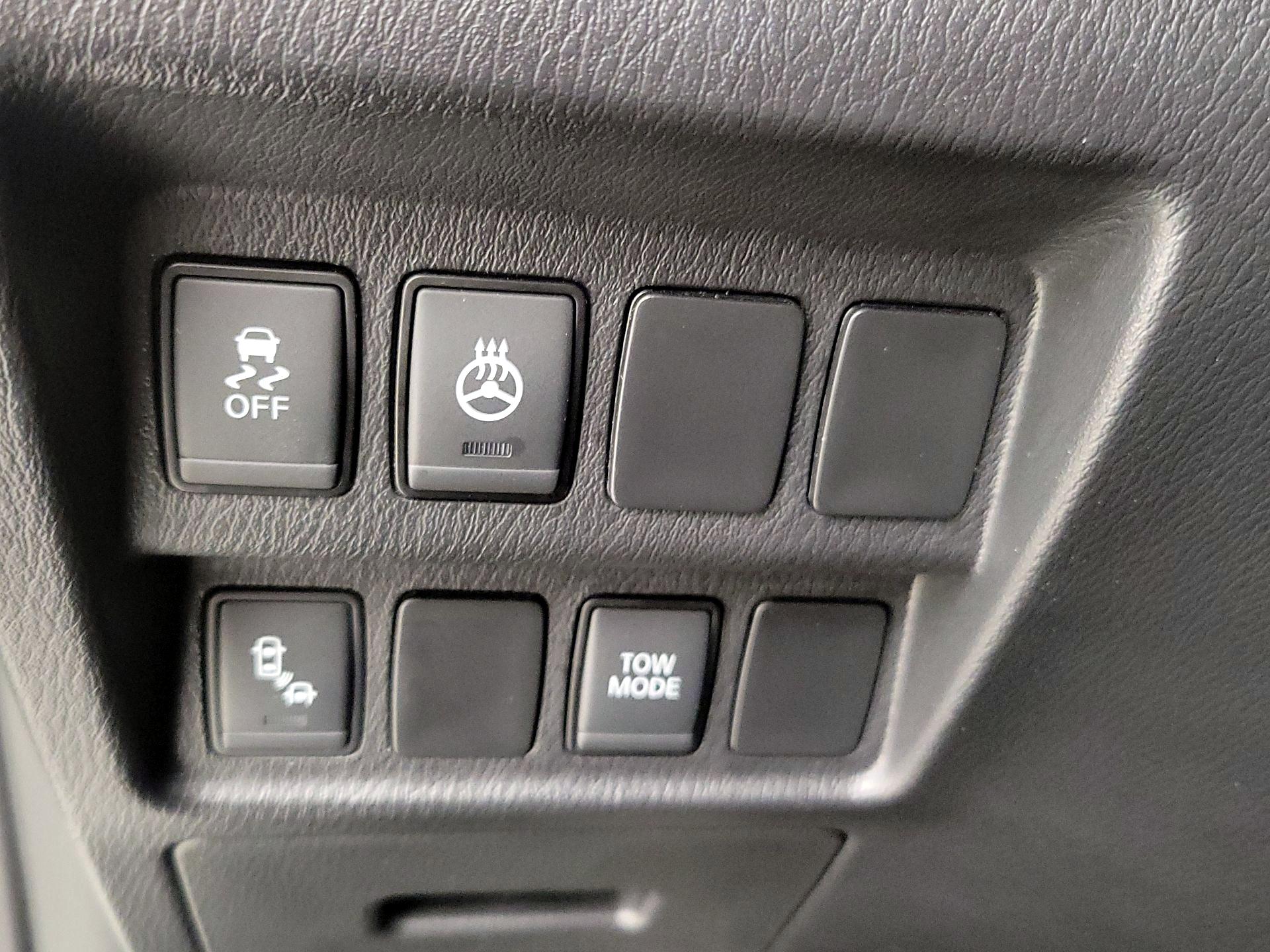 Thumbnail: 2019 Nissan Pathfinder - 13