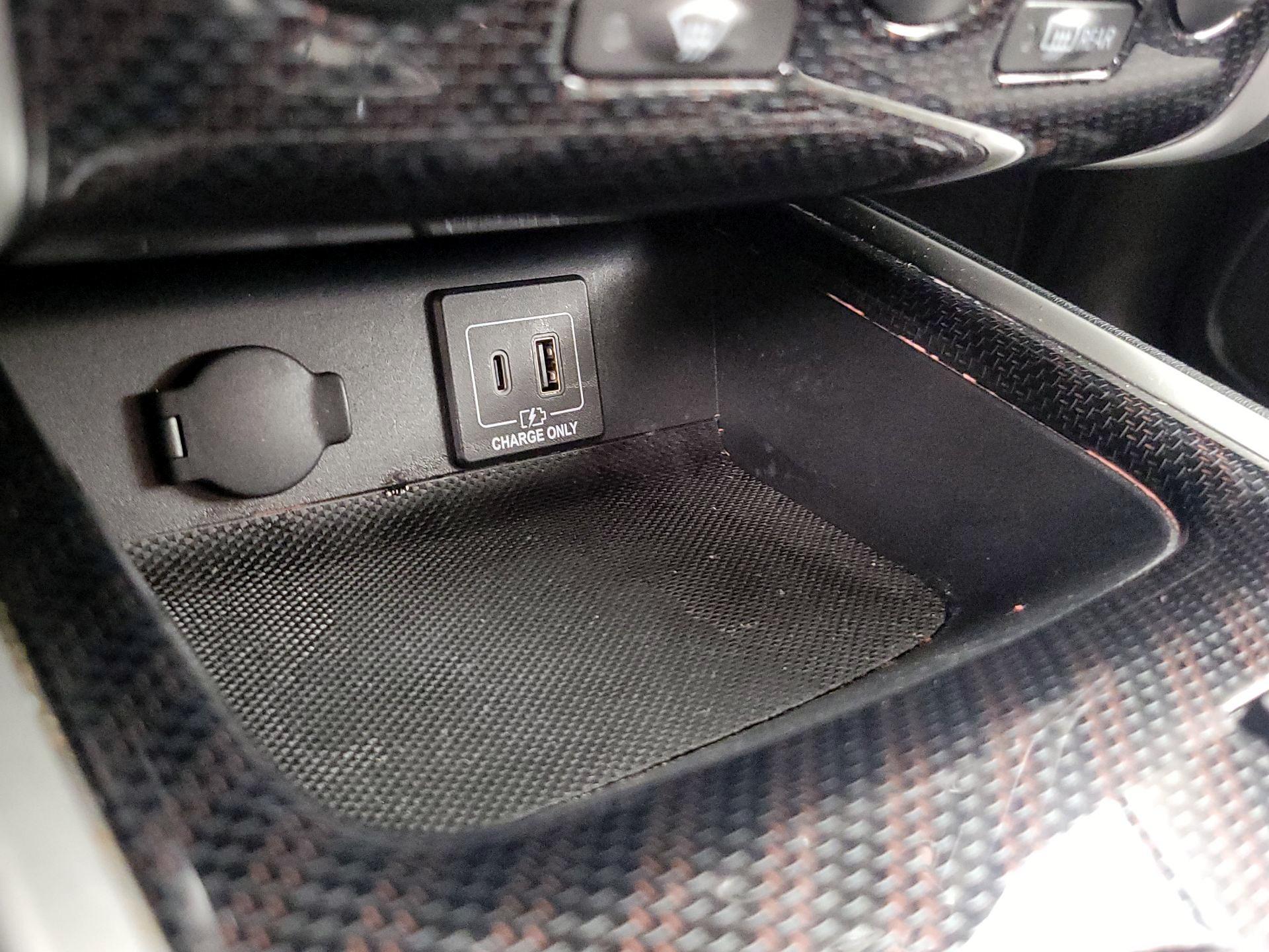 Thumbnail: 2019 Nissan Pathfinder - 19