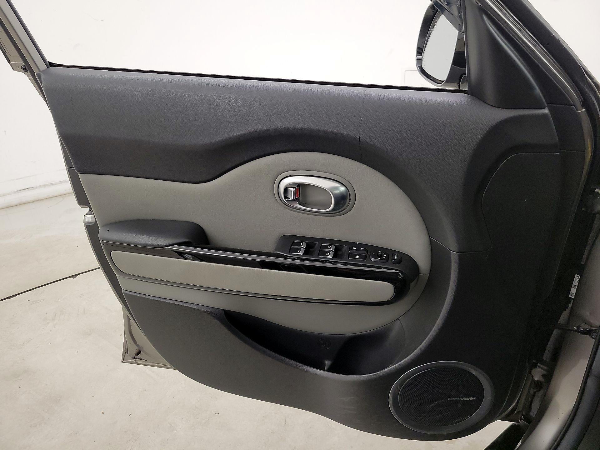 Thumbnail: 2019 Kia Soul - 12