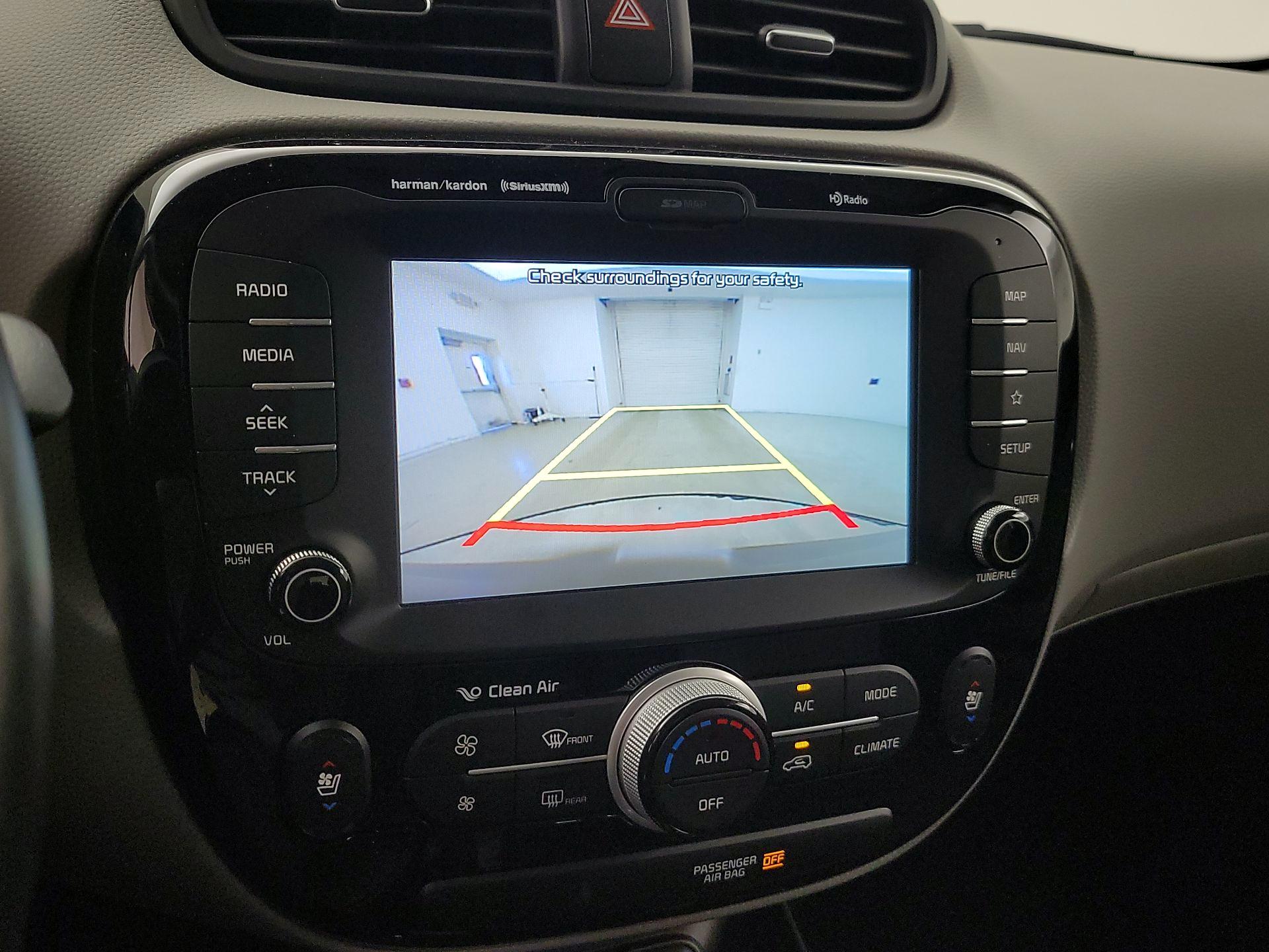 Thumbnail: 2019 Kia Soul - 15