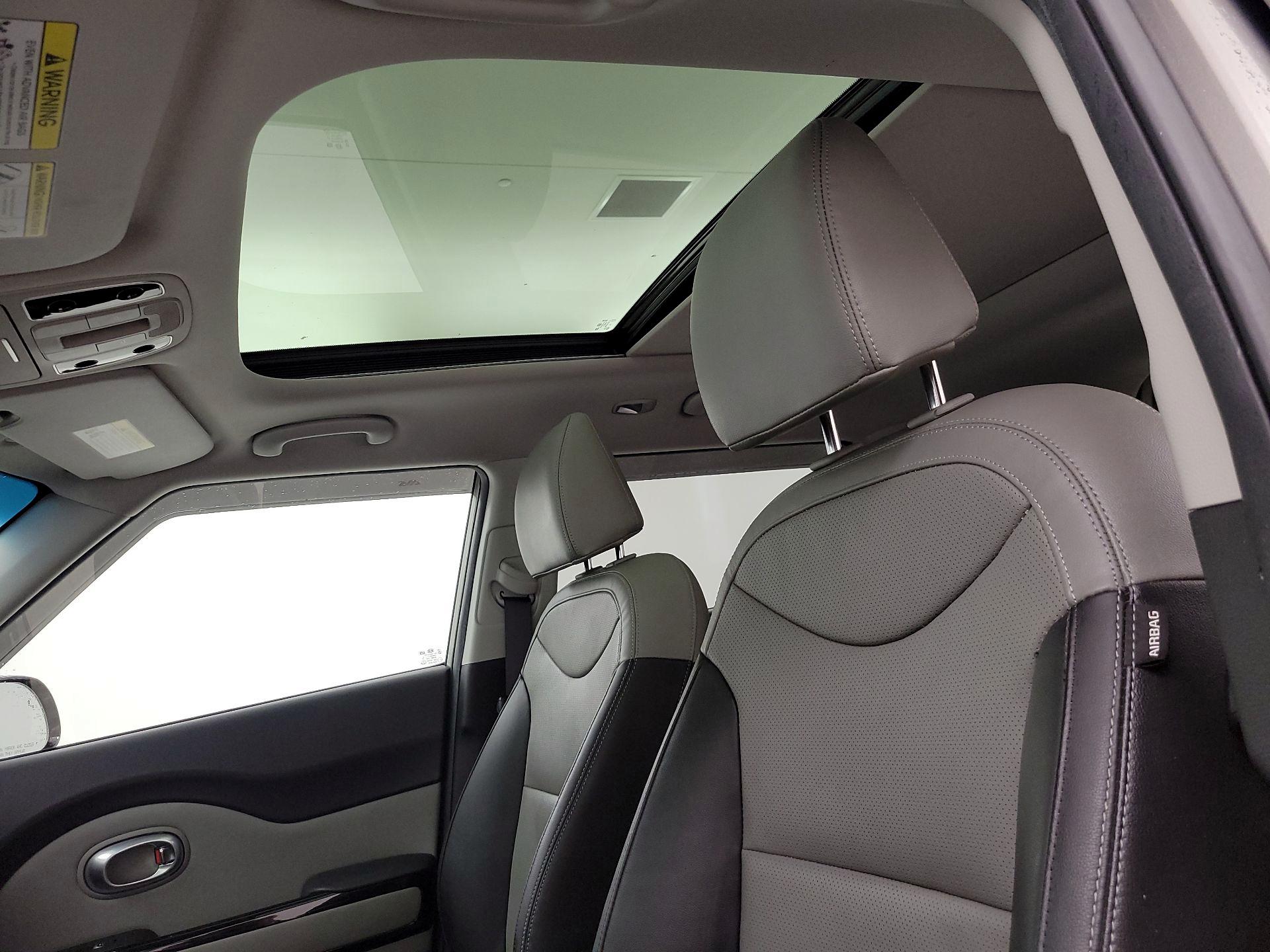 Thumbnail: 2019 Kia Soul - 20
