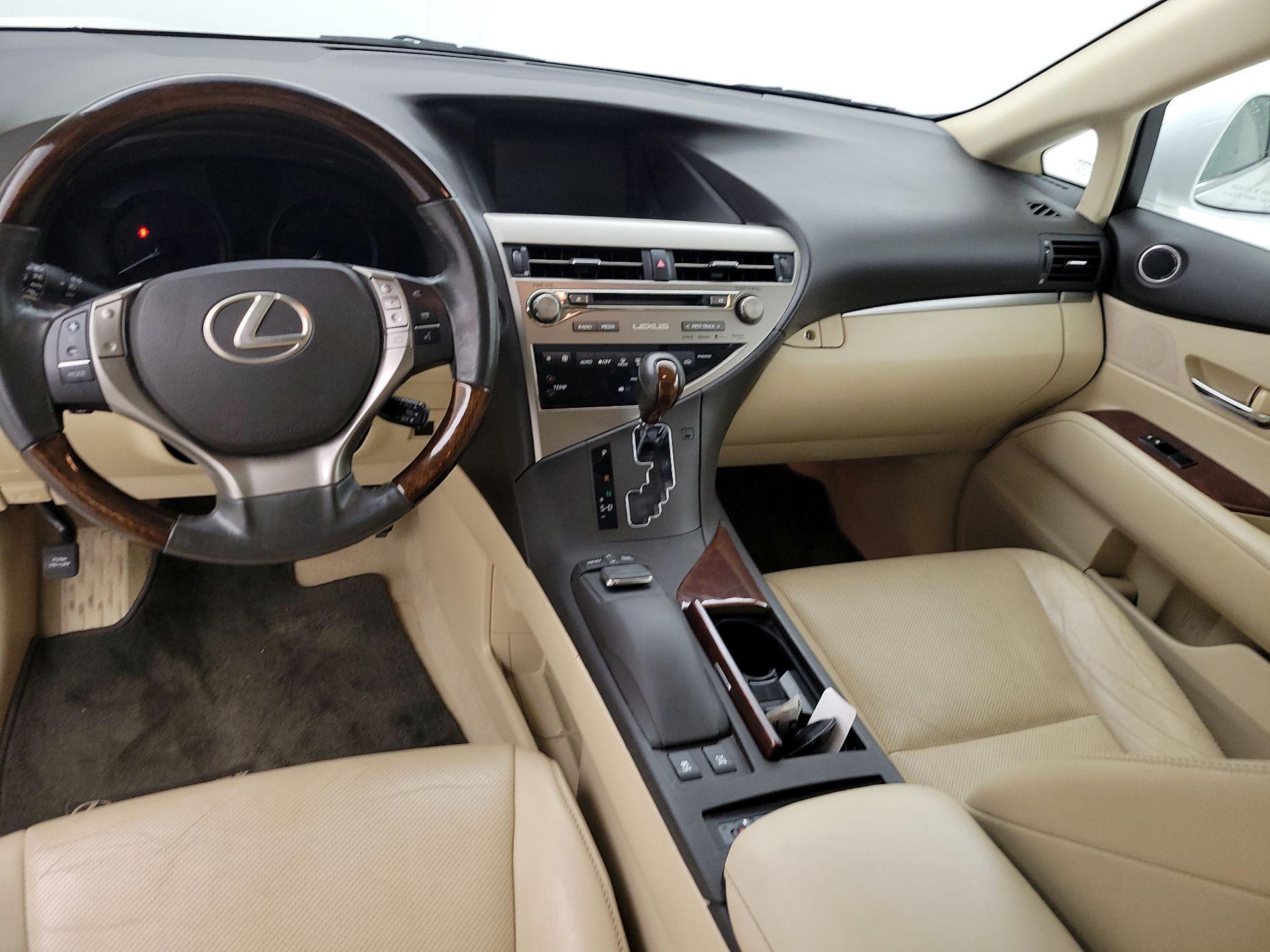 Thumbnail: 2015 Lexus RX - 9