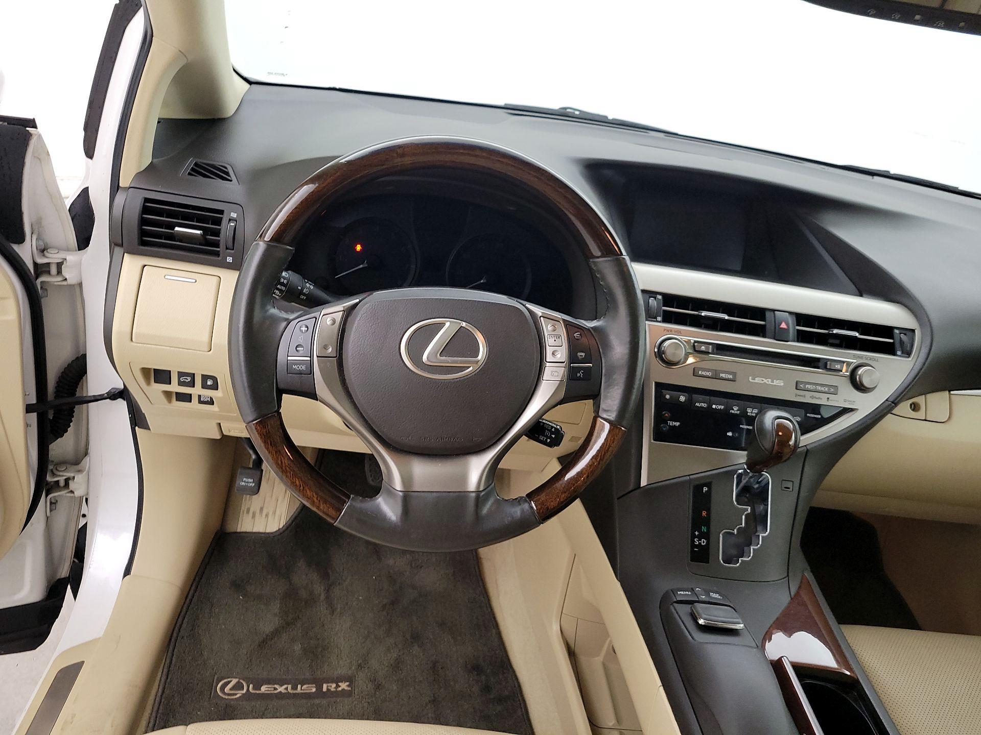 Thumbnail: 2015 Lexus RX - 10
