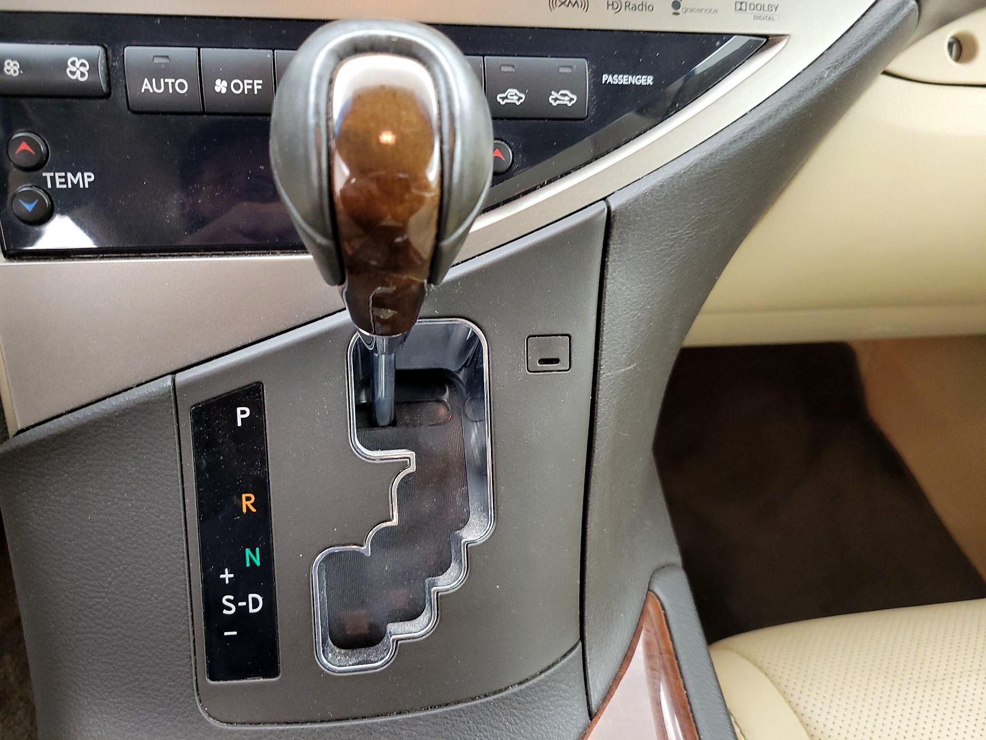 Thumbnail: 2015 Lexus RX - 18