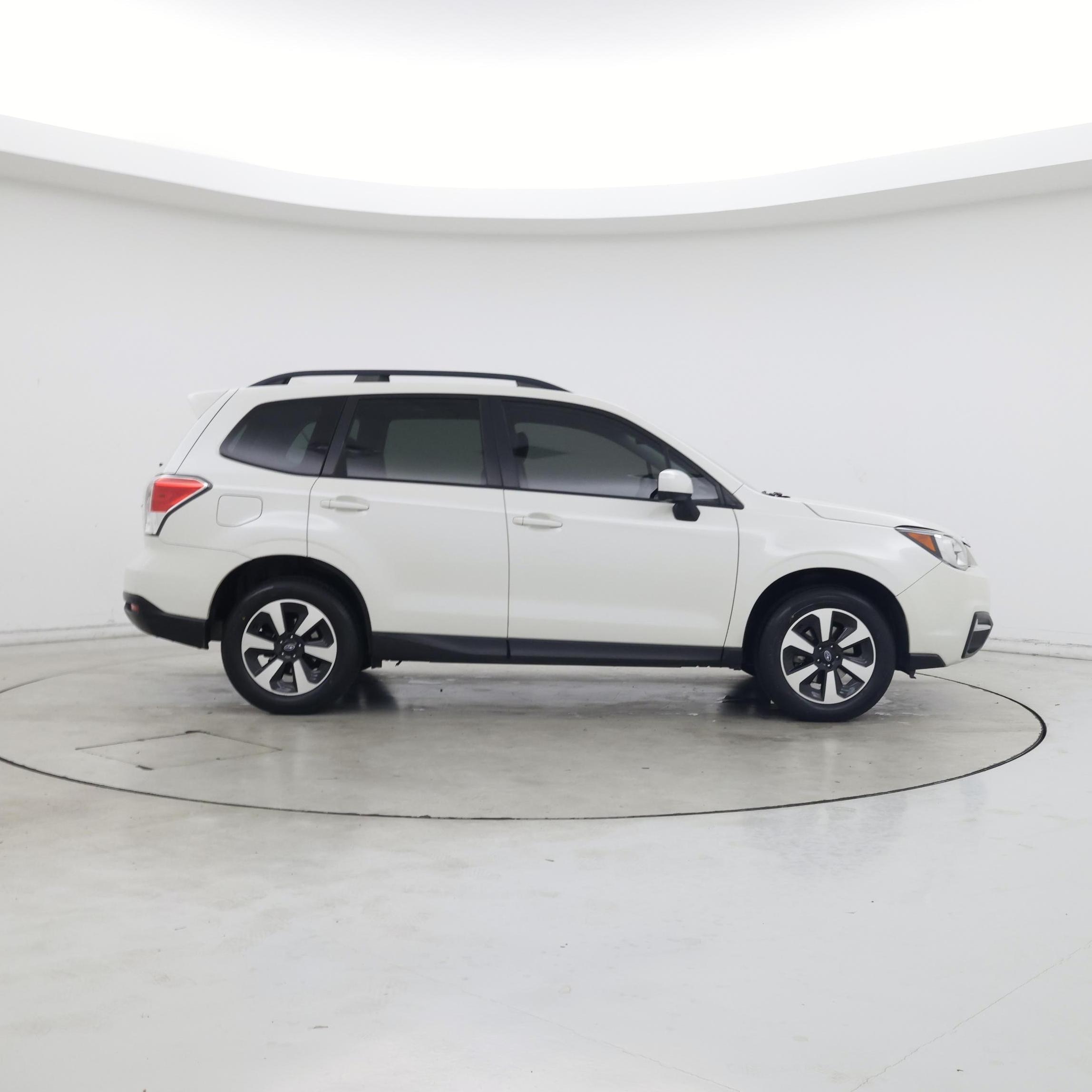 Thumbnail: 2018 Subaru Forester - 7