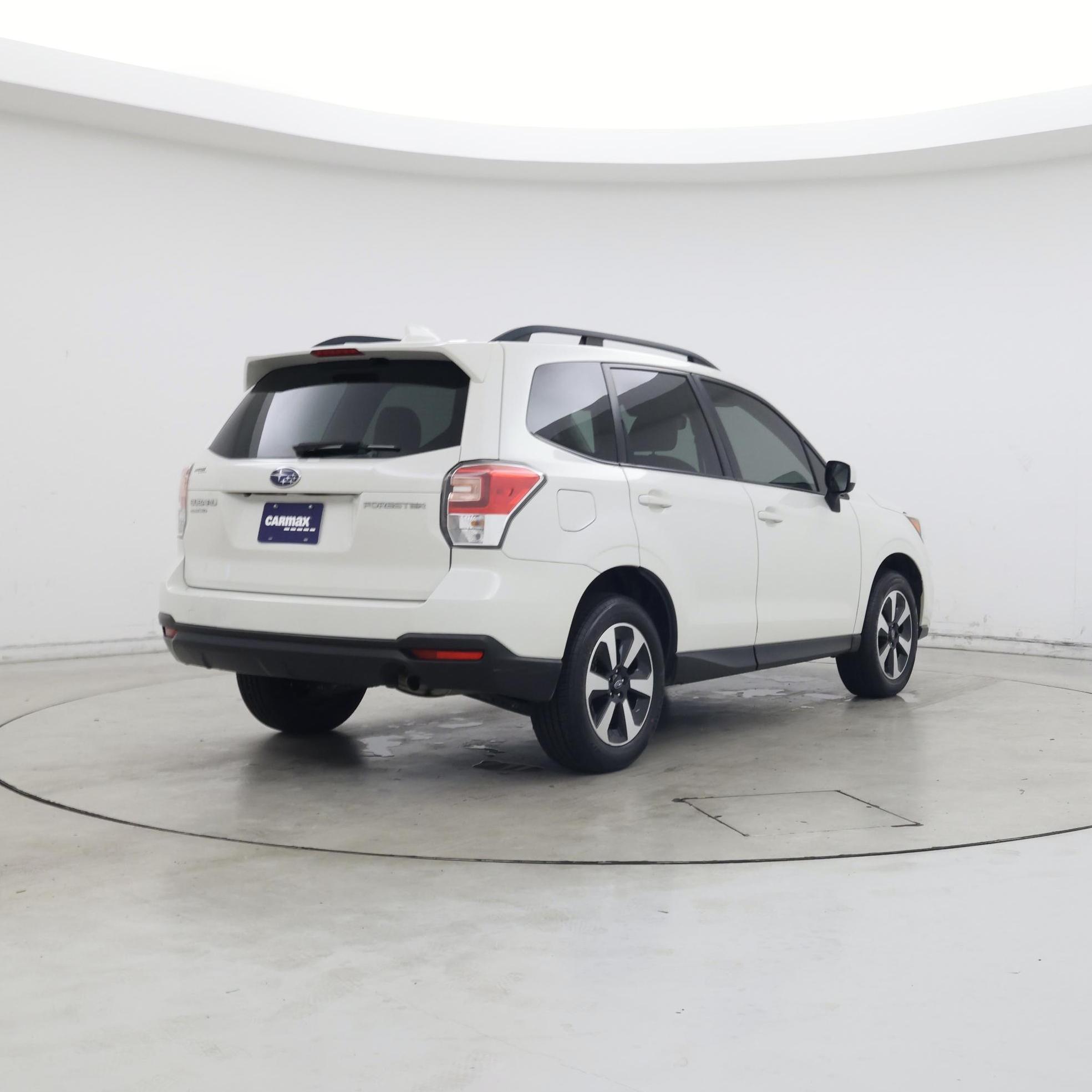 Thumbnail: 2018 Subaru Forester - 8