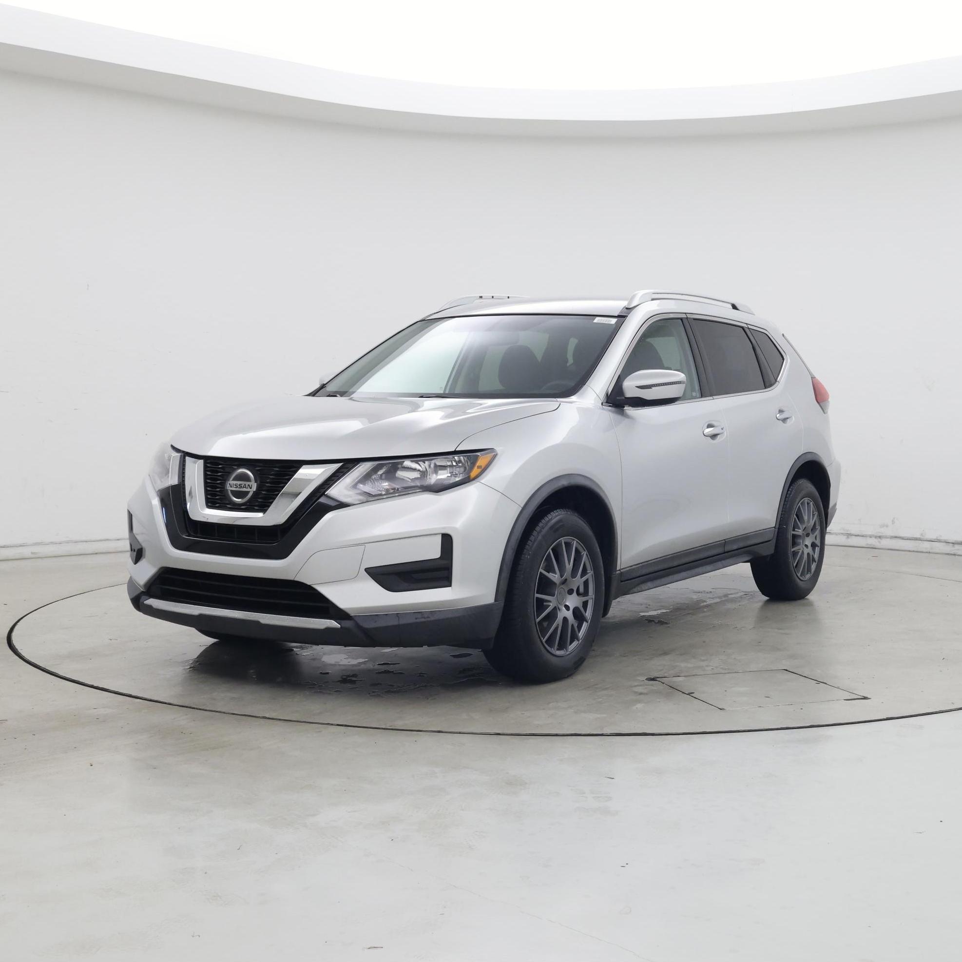Thumbnail: 2018 Nissan Rogue - 4
