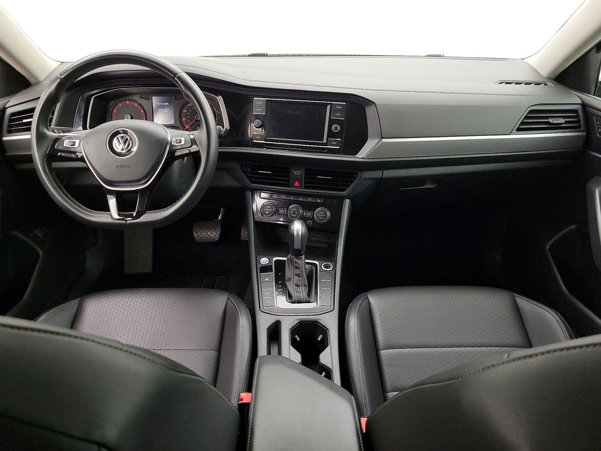 Thumbnail: 2021 Volkswagen Jetta - 9