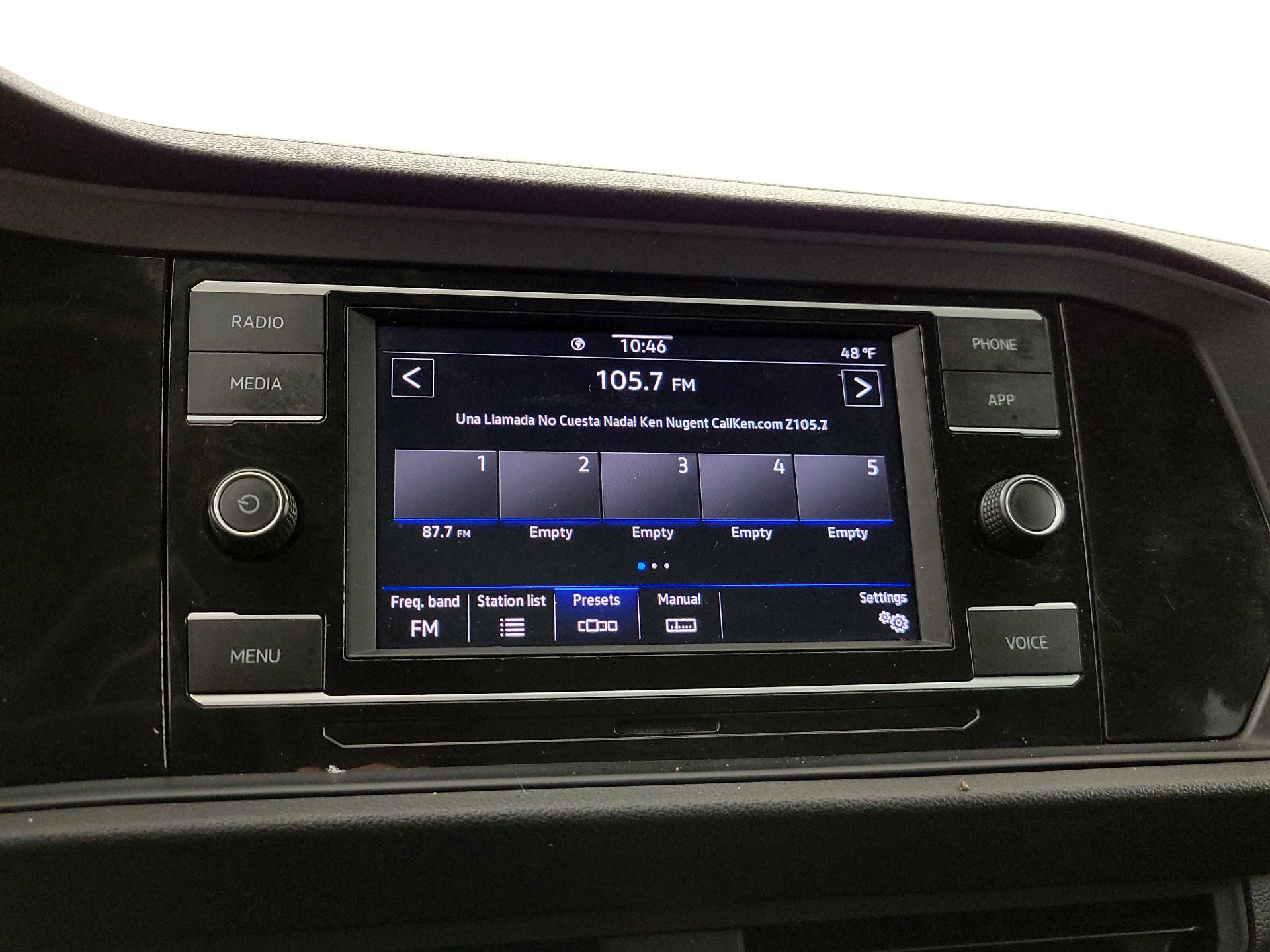 Thumbnail: 2021 Volkswagen Jetta - 15