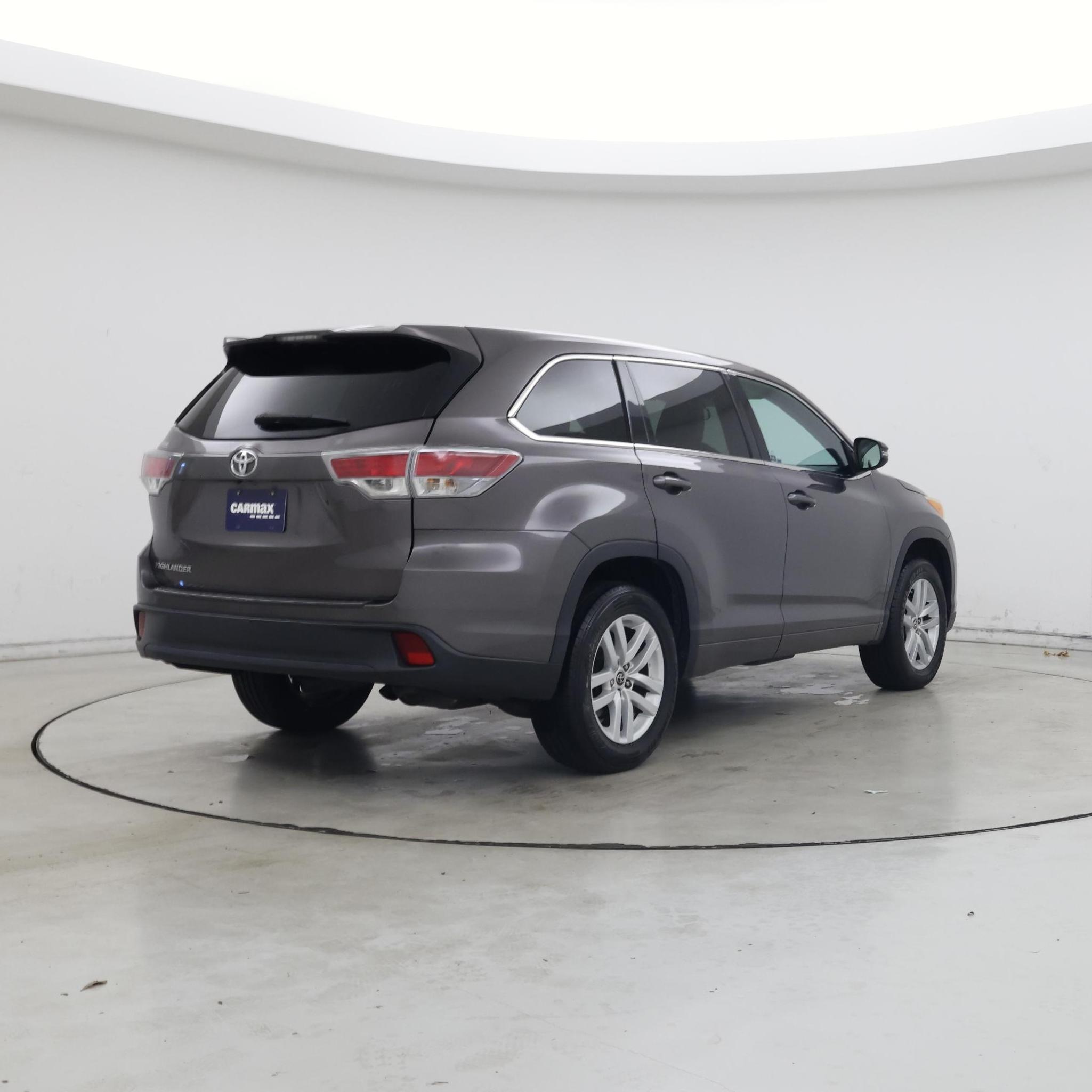 Thumbnail: 2016 Toyota Highlander - 8