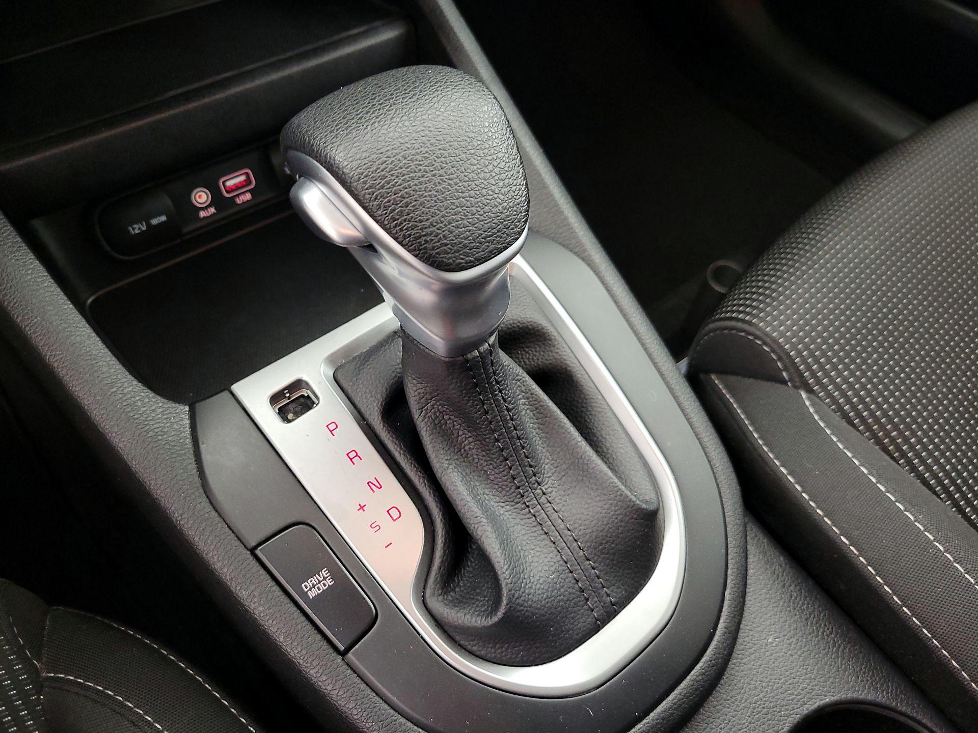 Thumbnail: 2019 Kia Forte - 17