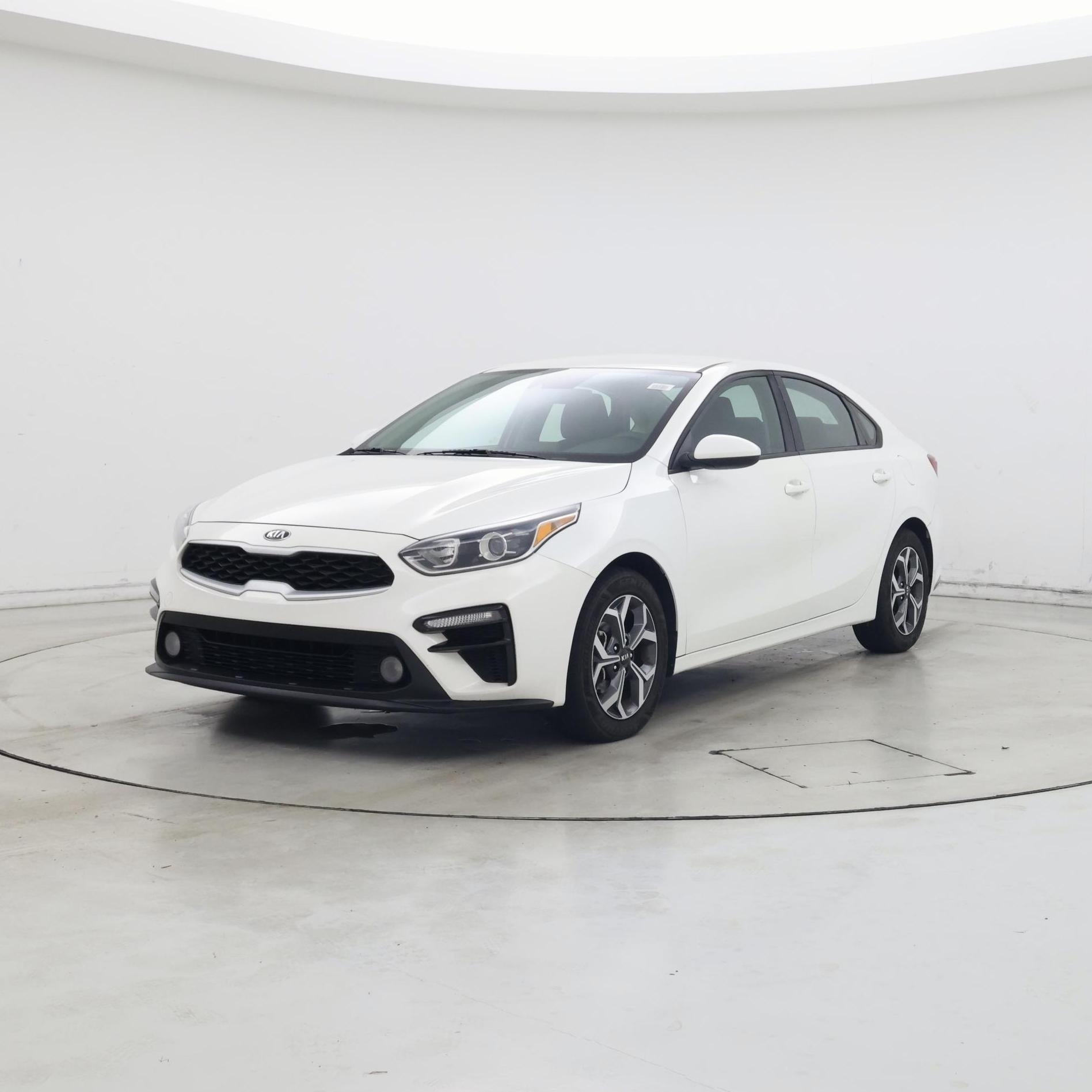Thumbnail: 2019 Kia Forte - 4