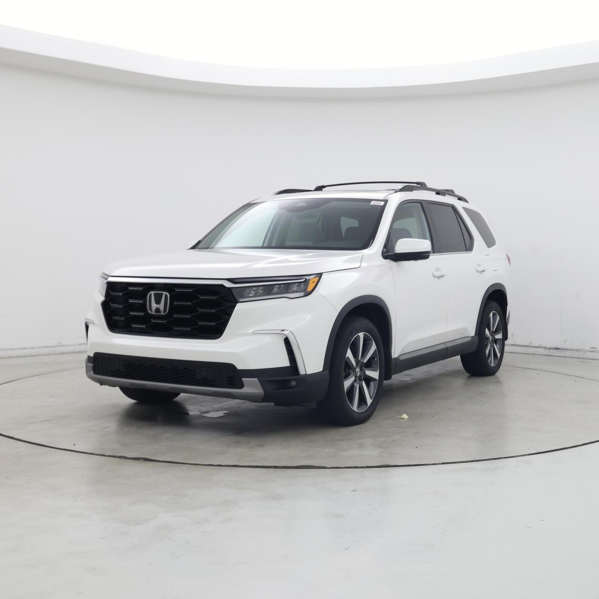 Thumbnail: 2023 Honda Pilot - 4
