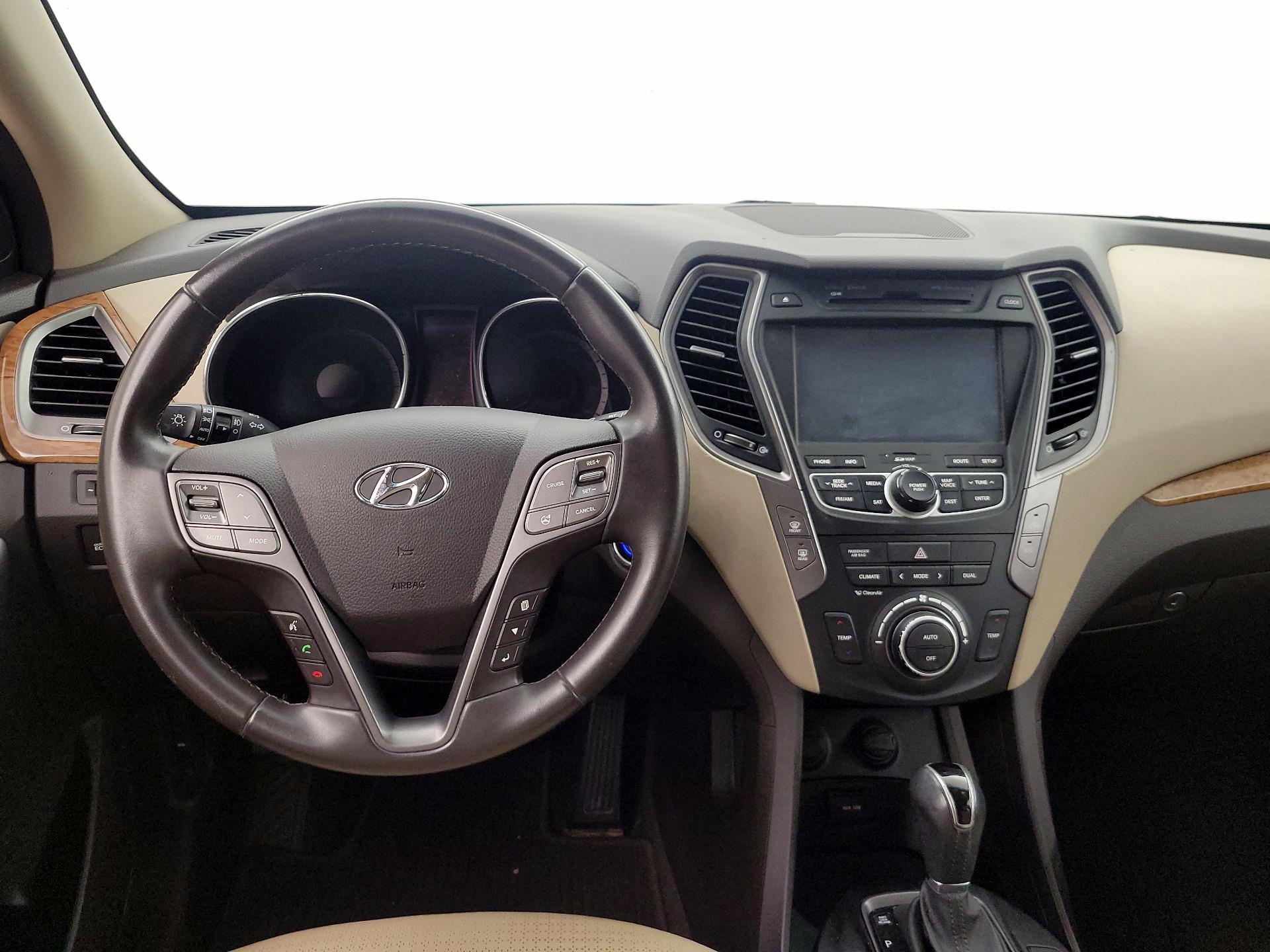 Thumbnail: 2014 Hyundai Santa Fe - 10