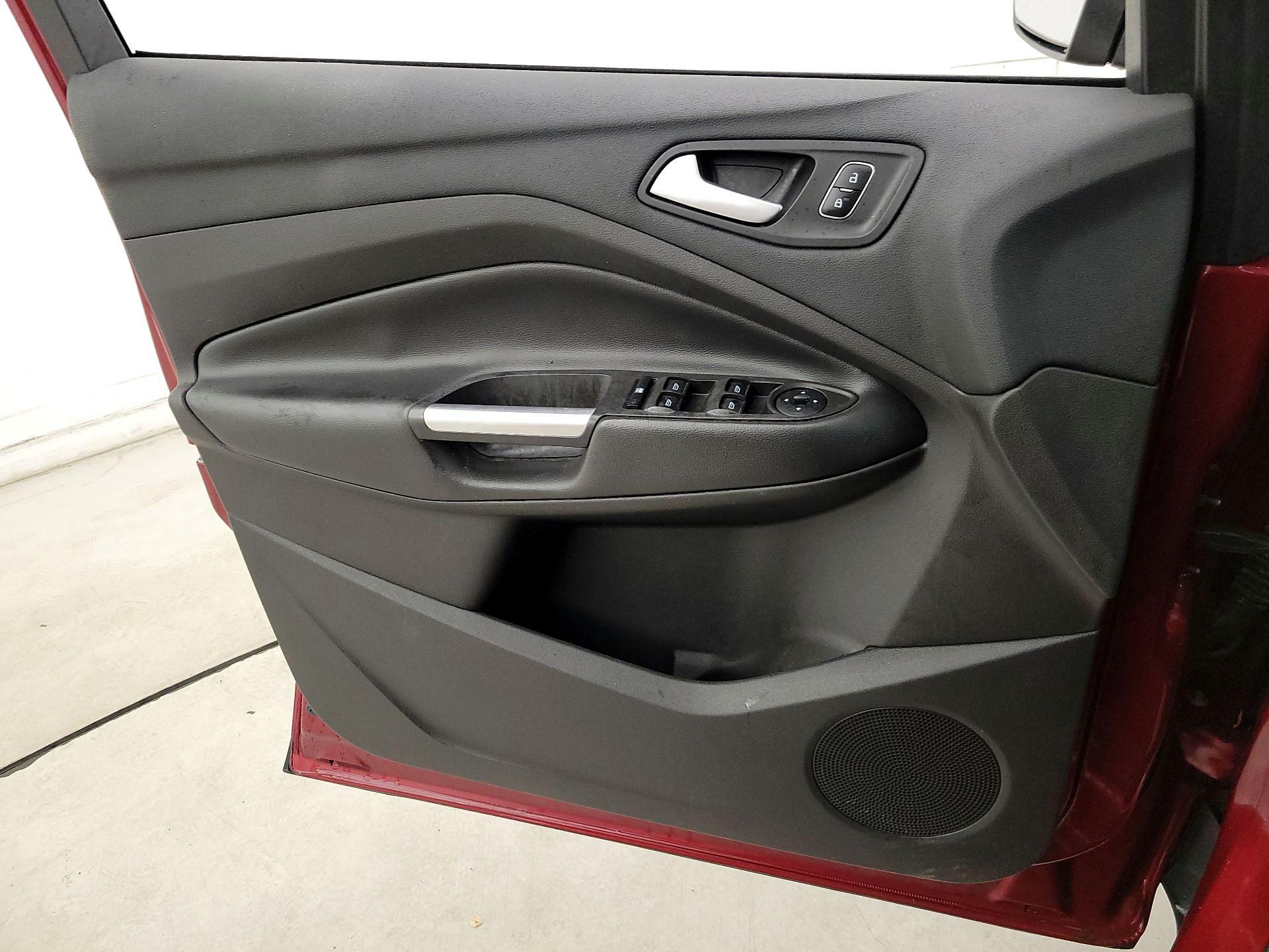 Thumbnail: 2018 Ford Escape - 12