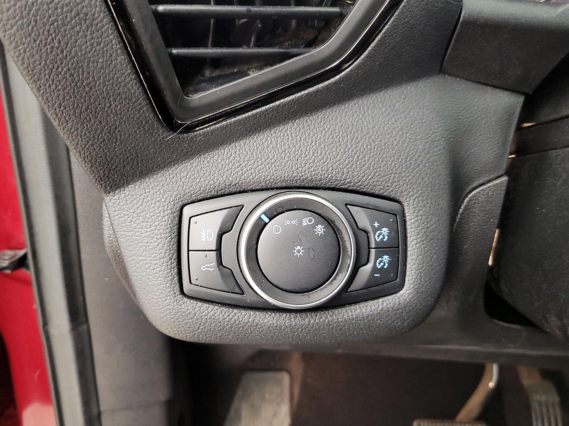 Thumbnail: 2018 Ford Escape - 13