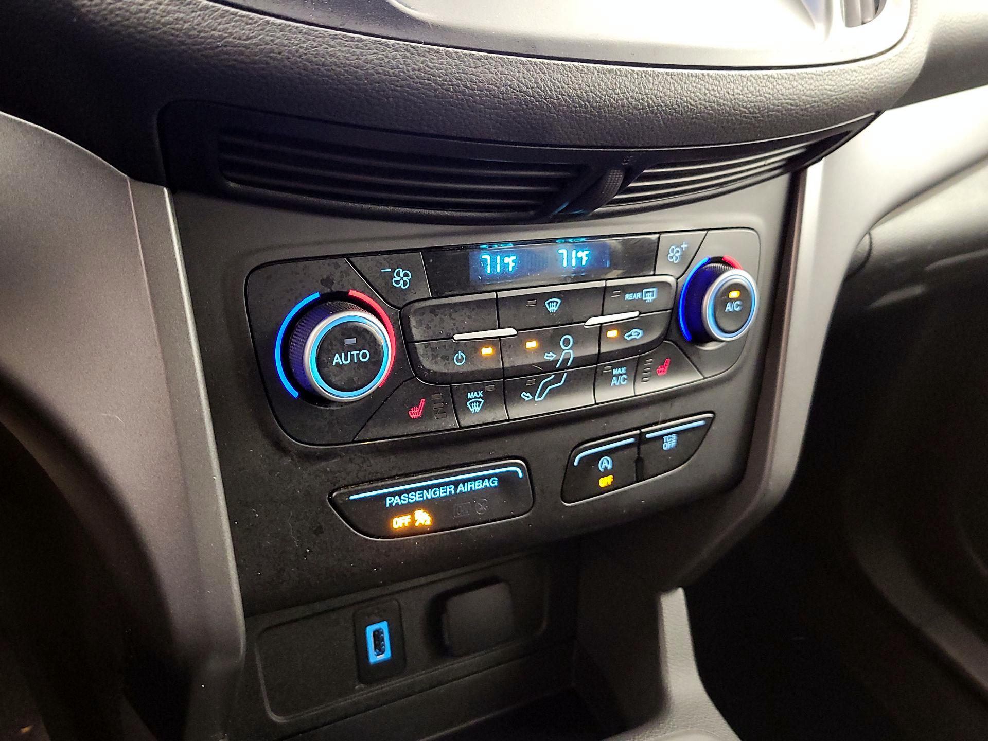 Thumbnail: 2018 Ford Escape - 17