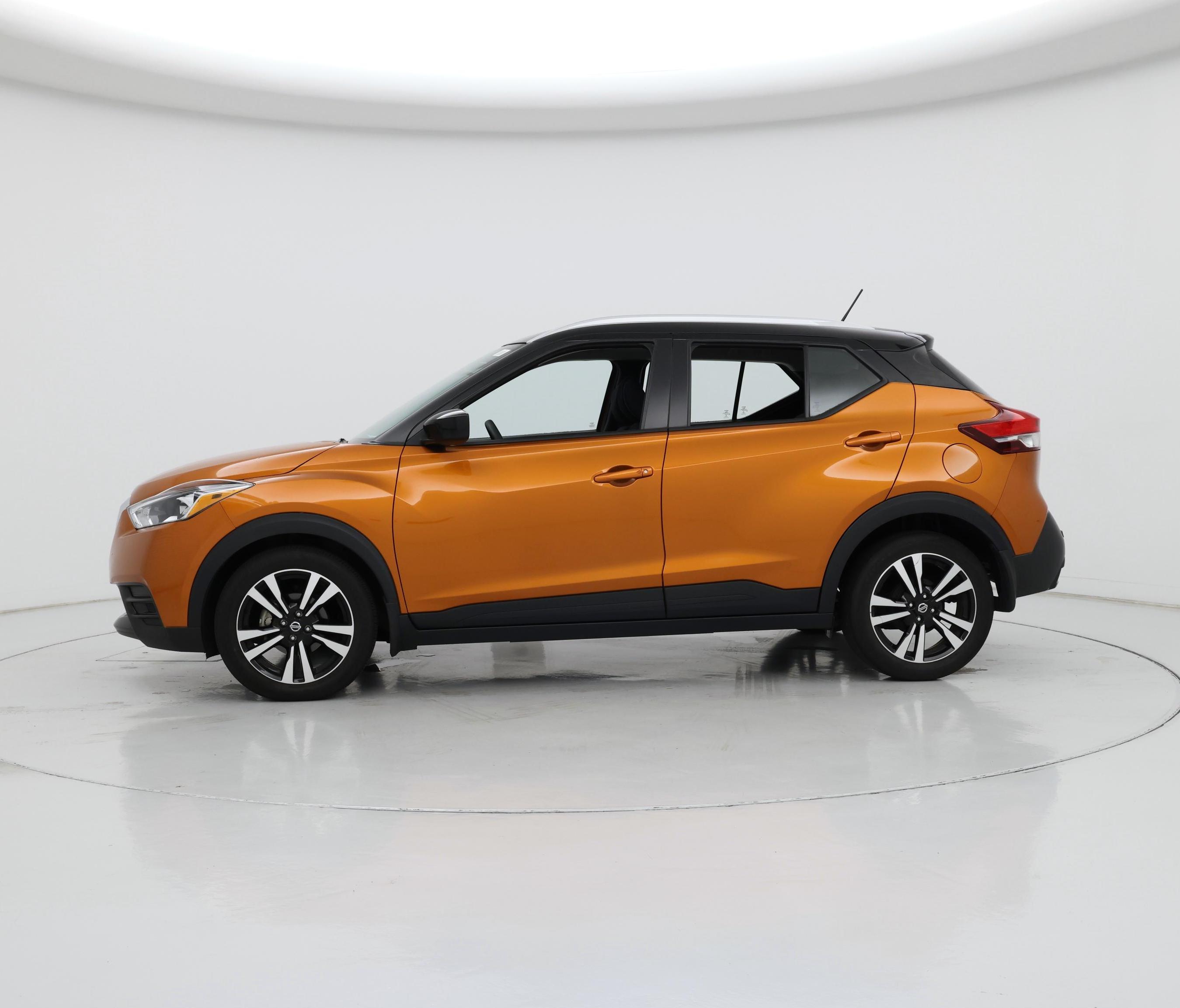Thumbnail: 2020 Nissan Kicks - 3
