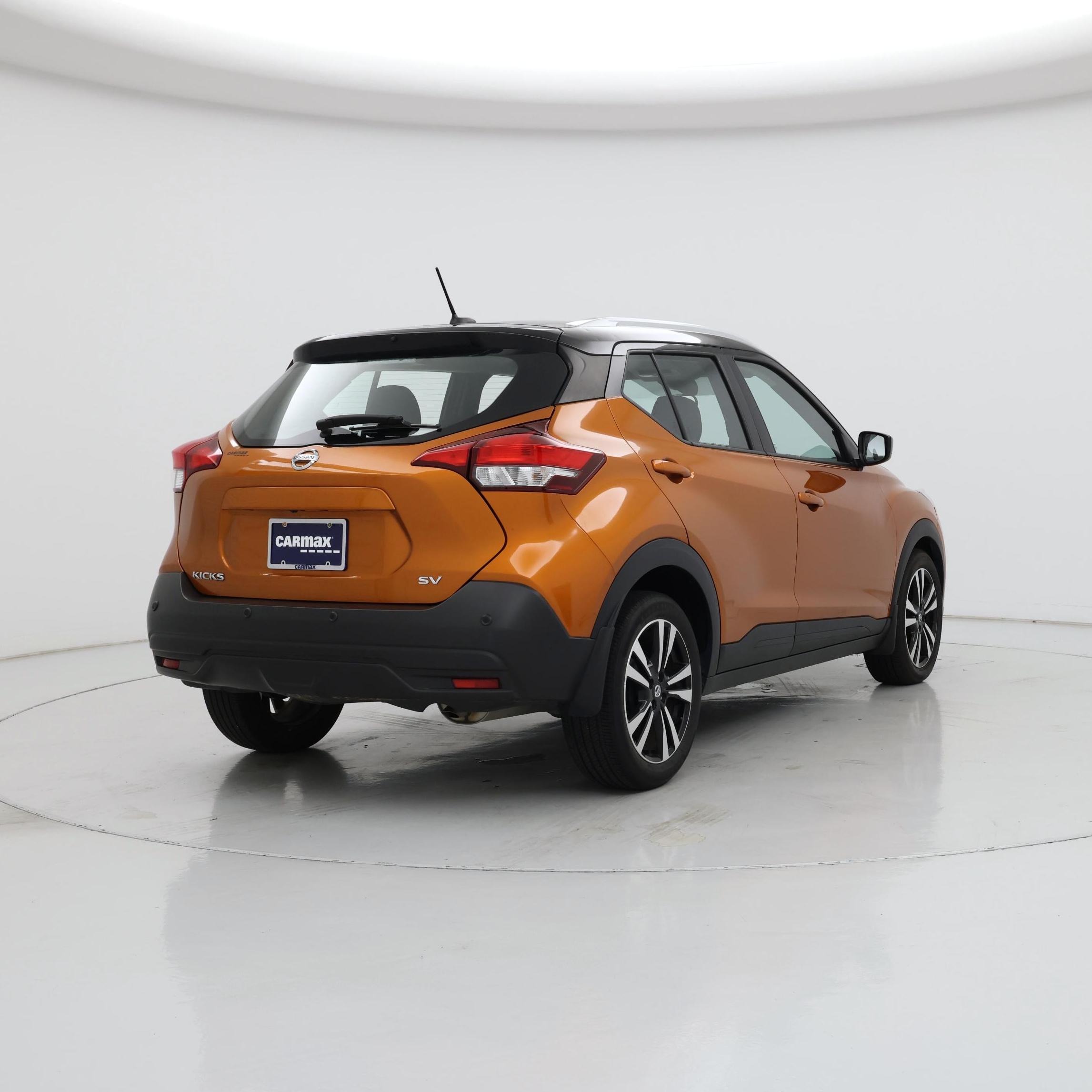 Thumbnail: 2020 Nissan Kicks - 8