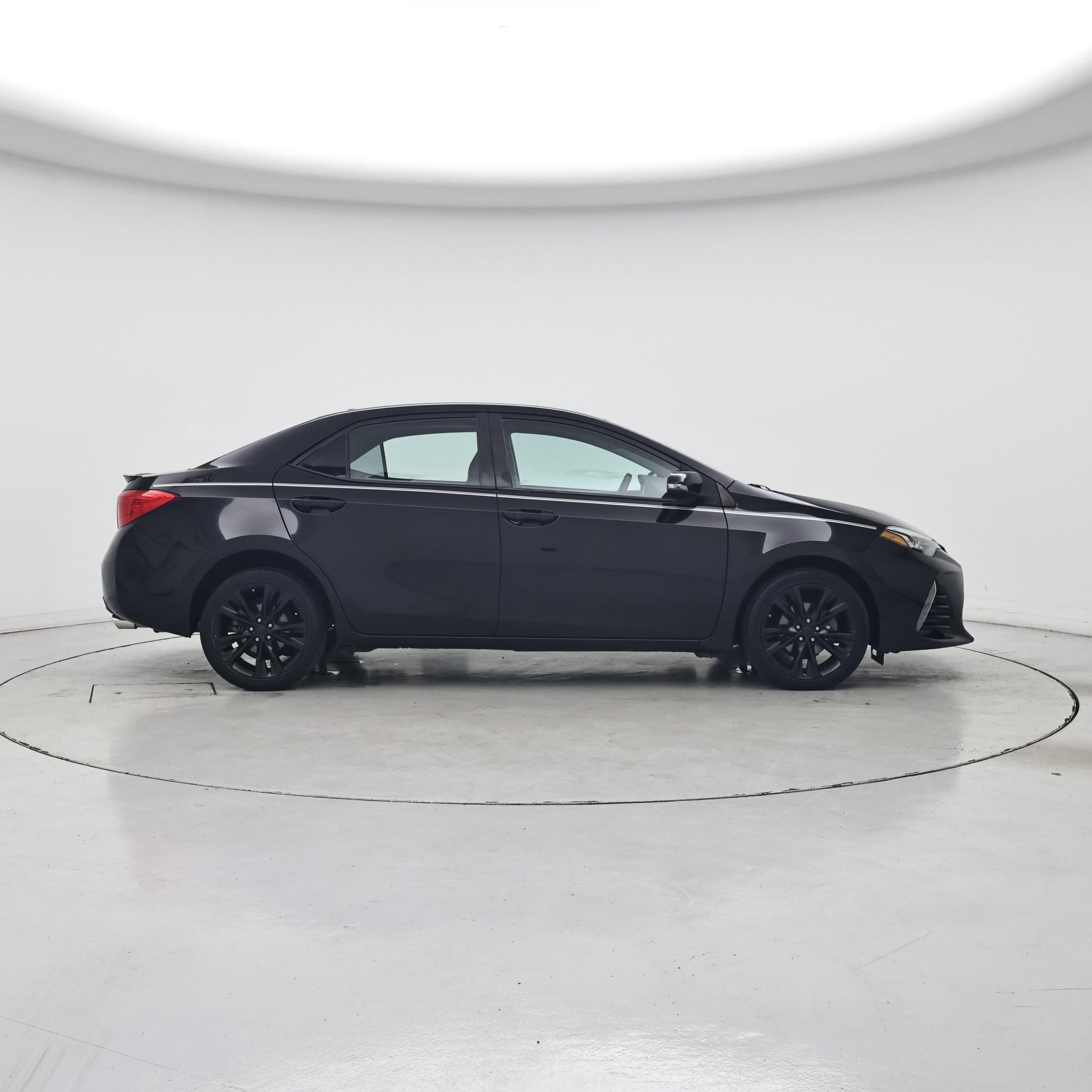 Thumbnail: 2017 Toyota Corolla - 7