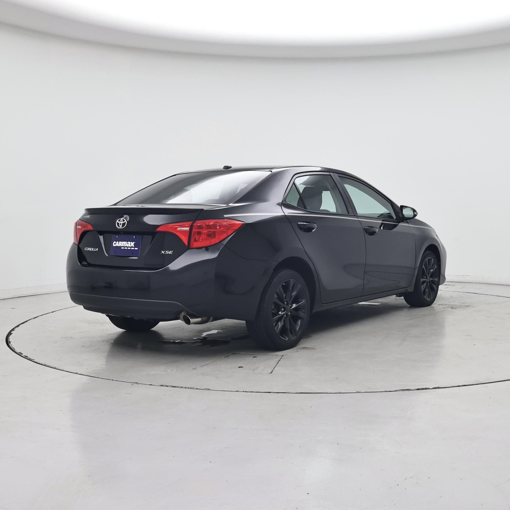 Thumbnail: 2017 Toyota Corolla - 8