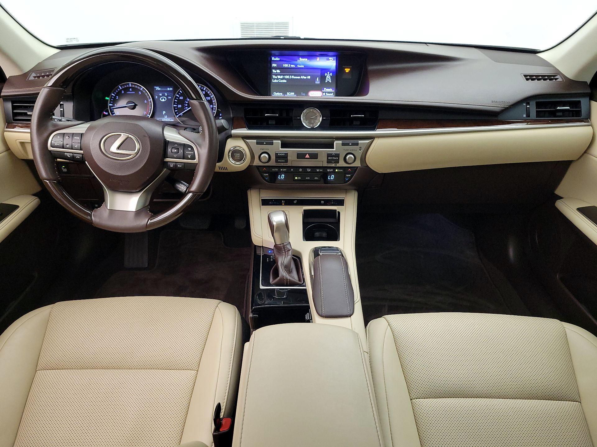 Thumbnail: 2018 Lexus ES - 9