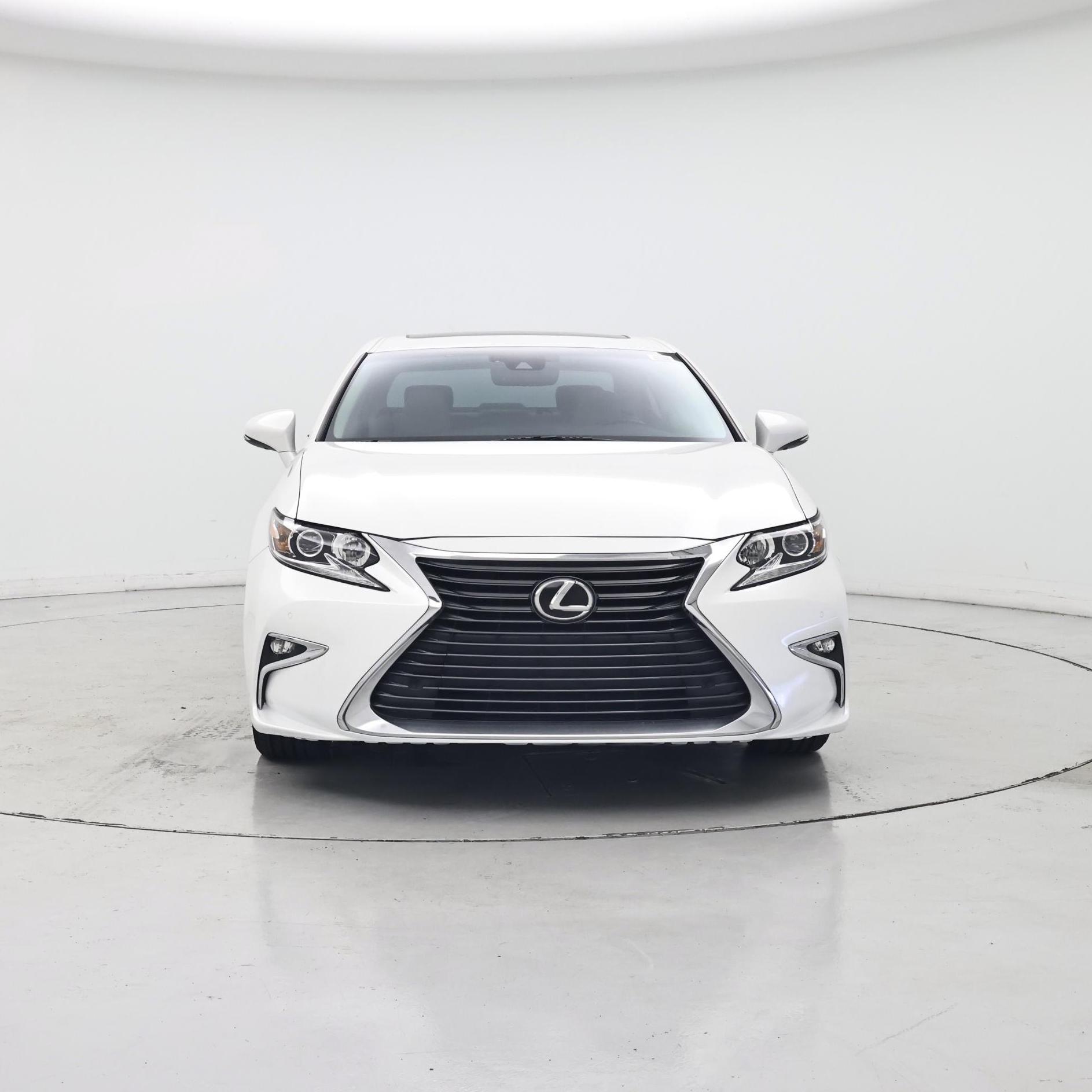 Thumbnail: 2018 Lexus ES - 5