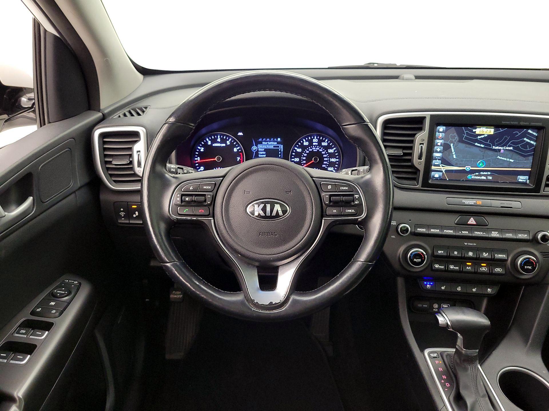 Thumbnail: 2017 Kia Sportage - 10