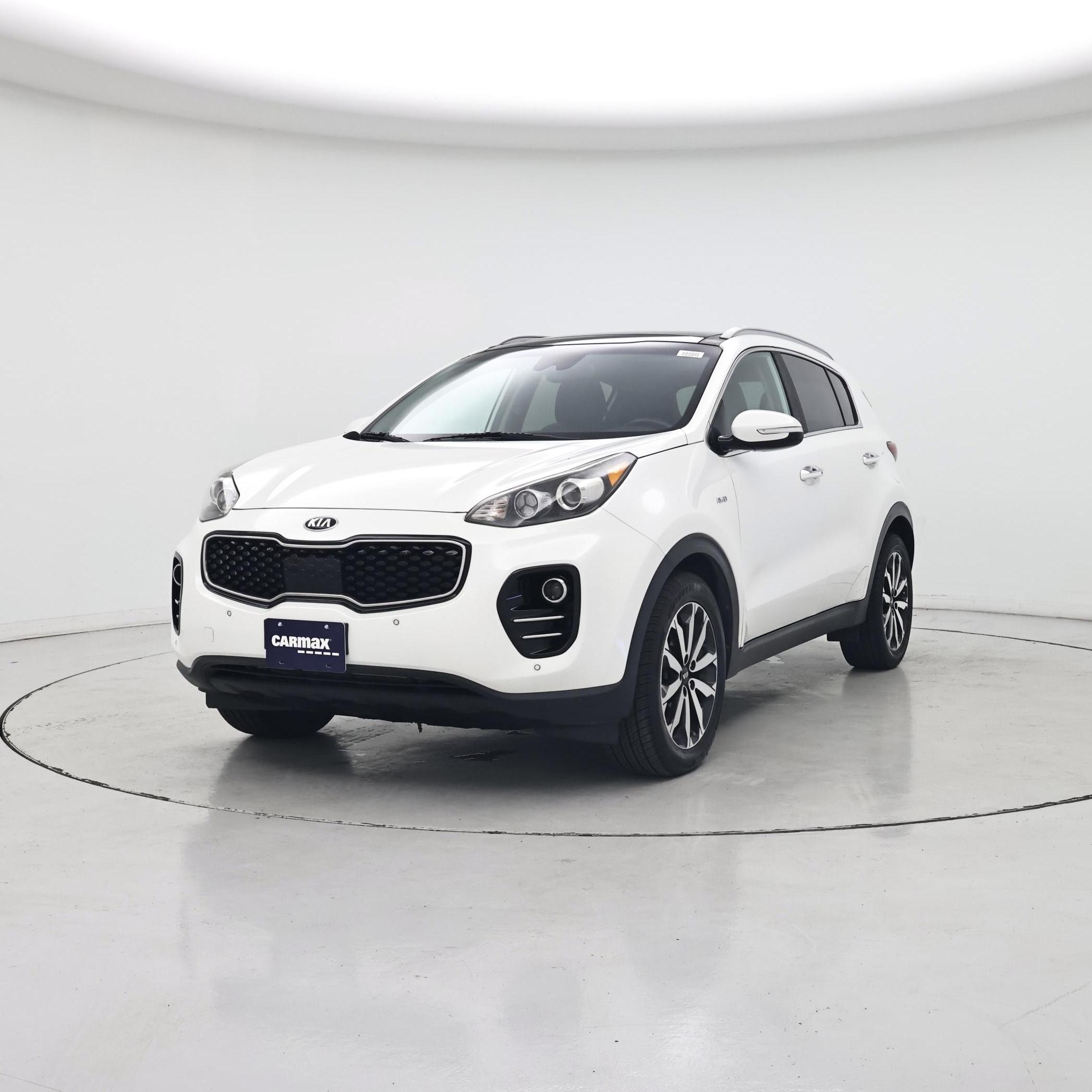 Thumbnail: 2017 Kia Sportage - 4