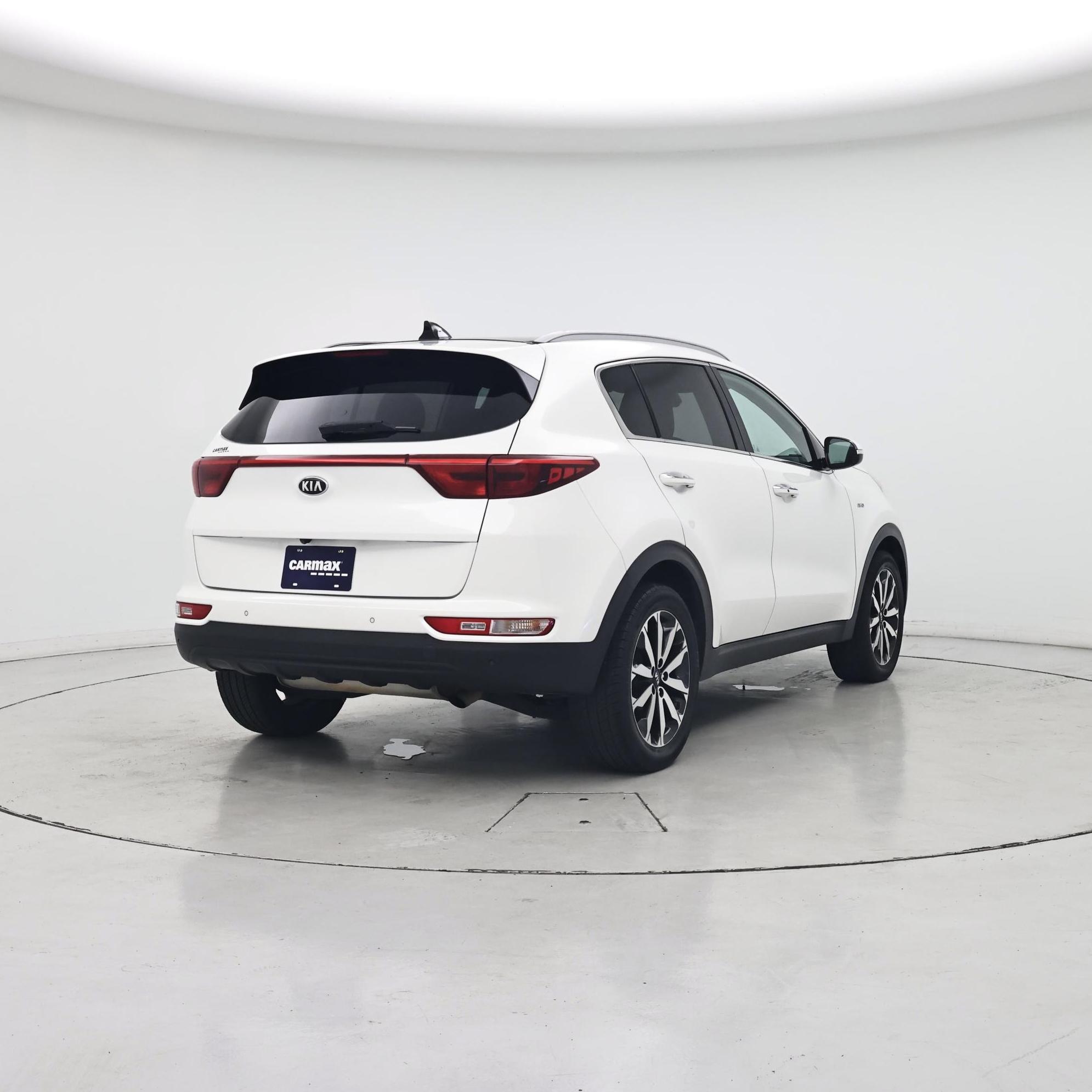 Thumbnail: 2017 Kia Sportage - 8